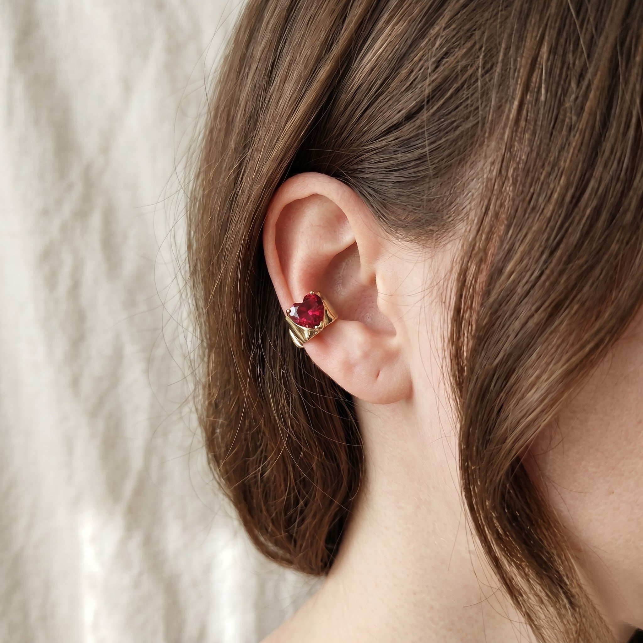Garnet Kalp Earcuff