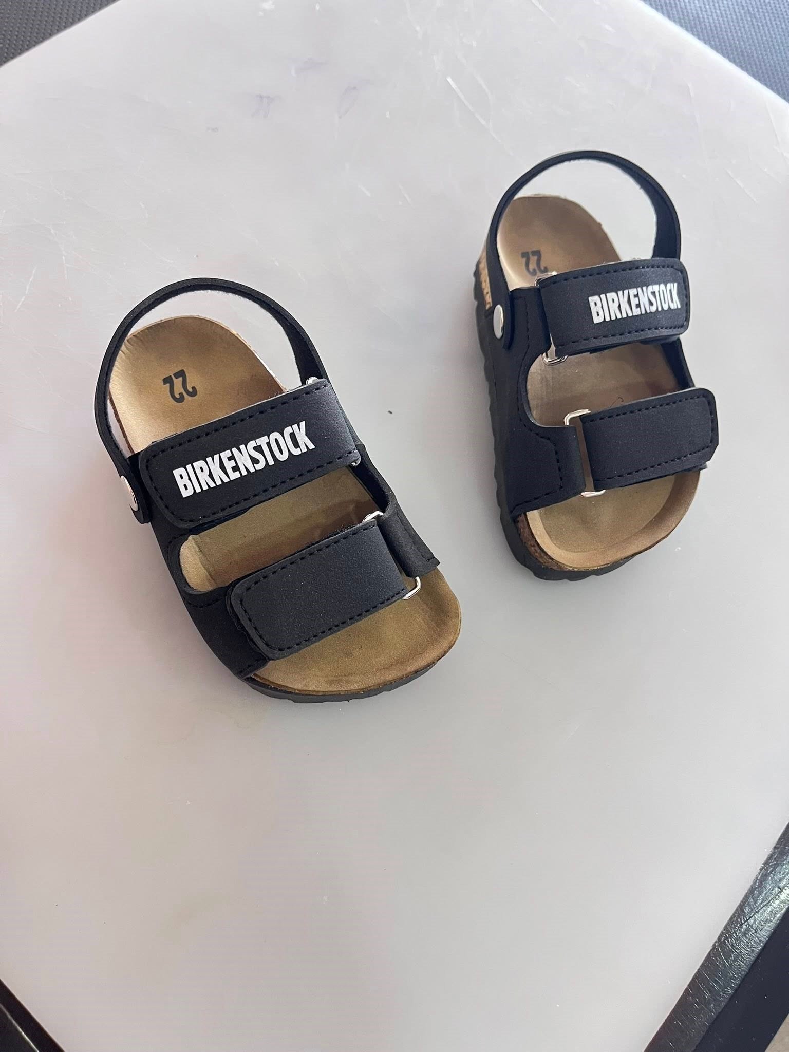 BRKN SANDALET SİYAH