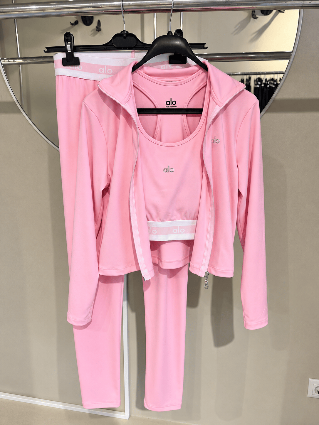 Üçlü takım pembe 