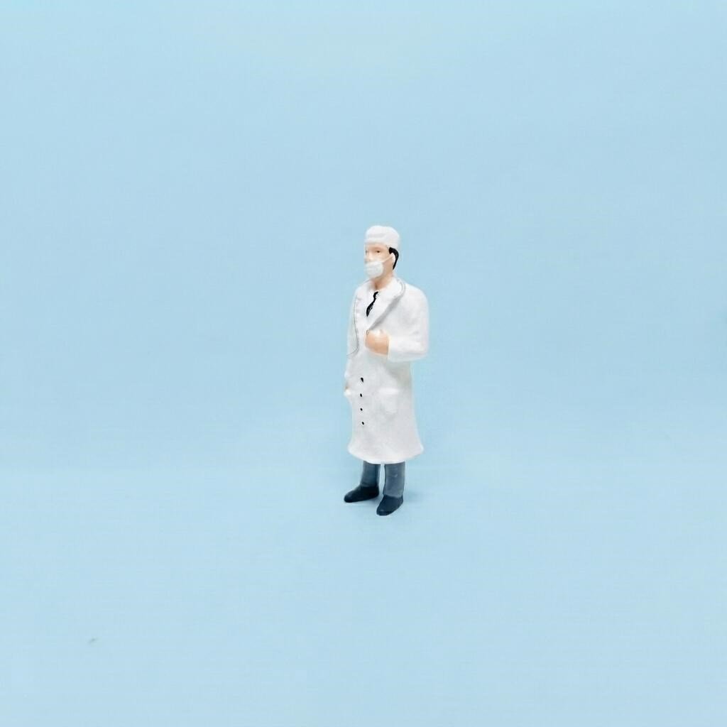 Erkek Doktor Teraryum Figürü 8.5cm