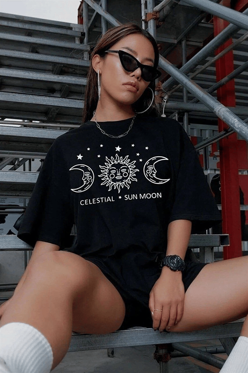 Kadın Baskılı T-Shirt Kısa Kol Bisiklet Yaka Oversize Rahat Kalıp Tişört - Siyah