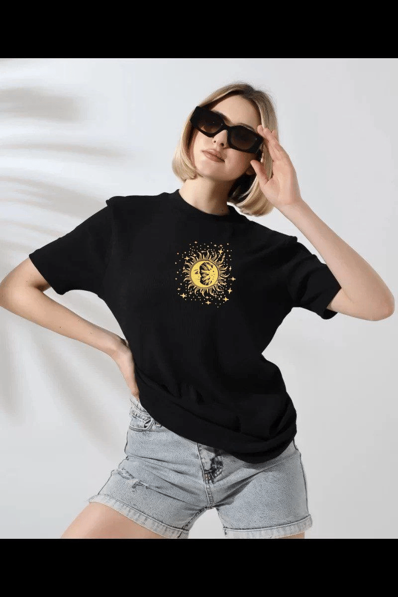 Kadın Bisiklet Yaka Baskılı  Kısa kol T-Shirt - Siyah