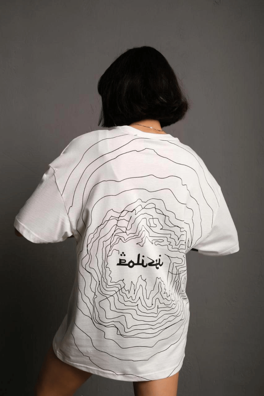 Kadın Bisiklet Yakalı Sırt Baskılı  Kısa kol Oversize T-Shirt - Beyaz