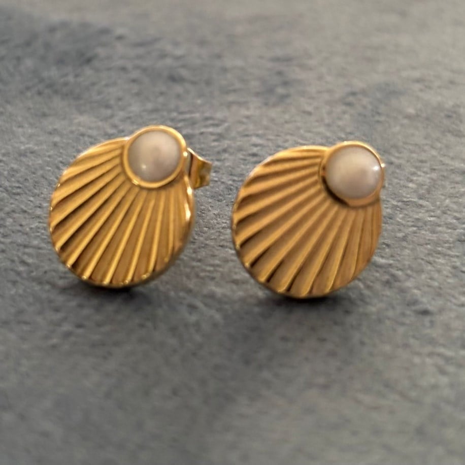 Golden Shell