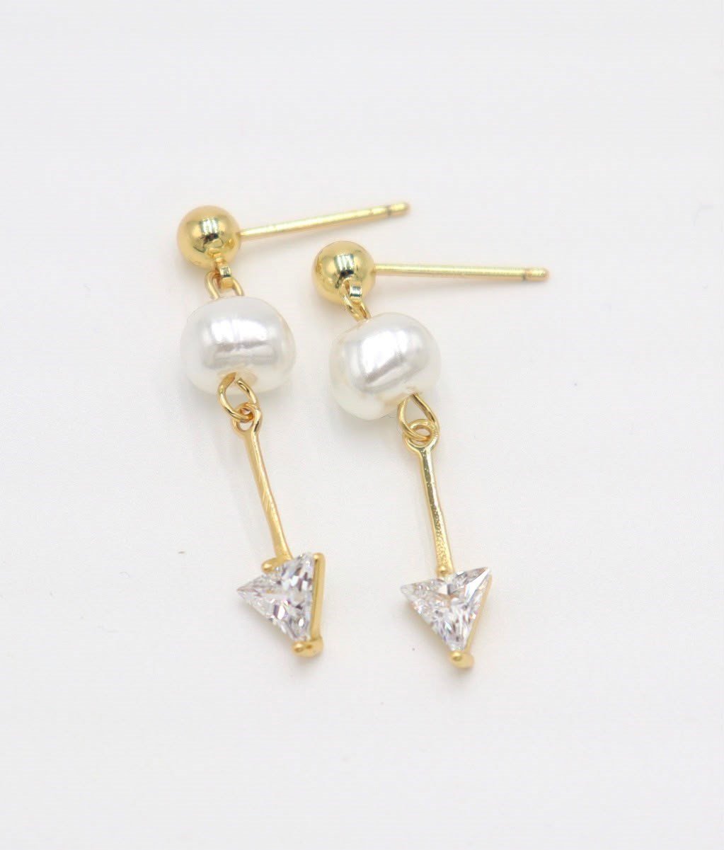 Pearl and Triangle Zircon Dangle Earrings