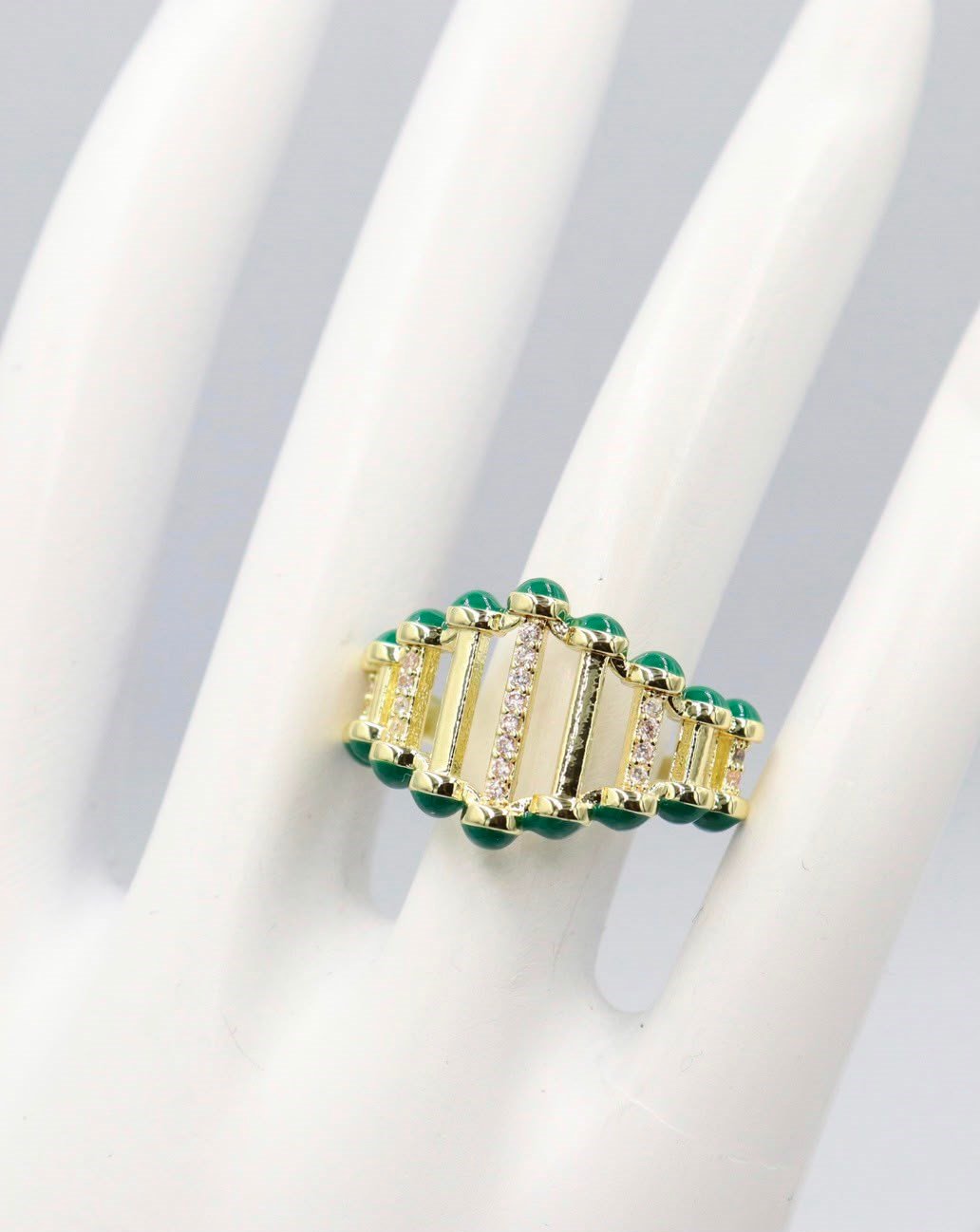 The Pillar Ring
