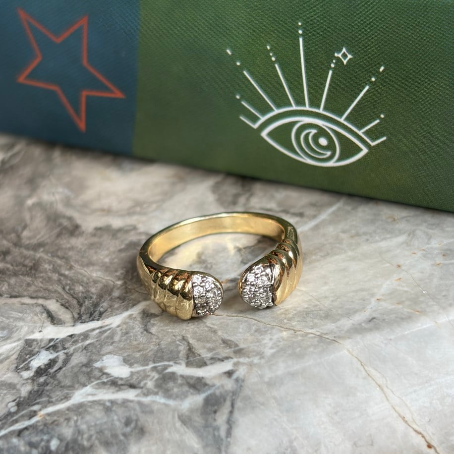 Twin Glow Ring