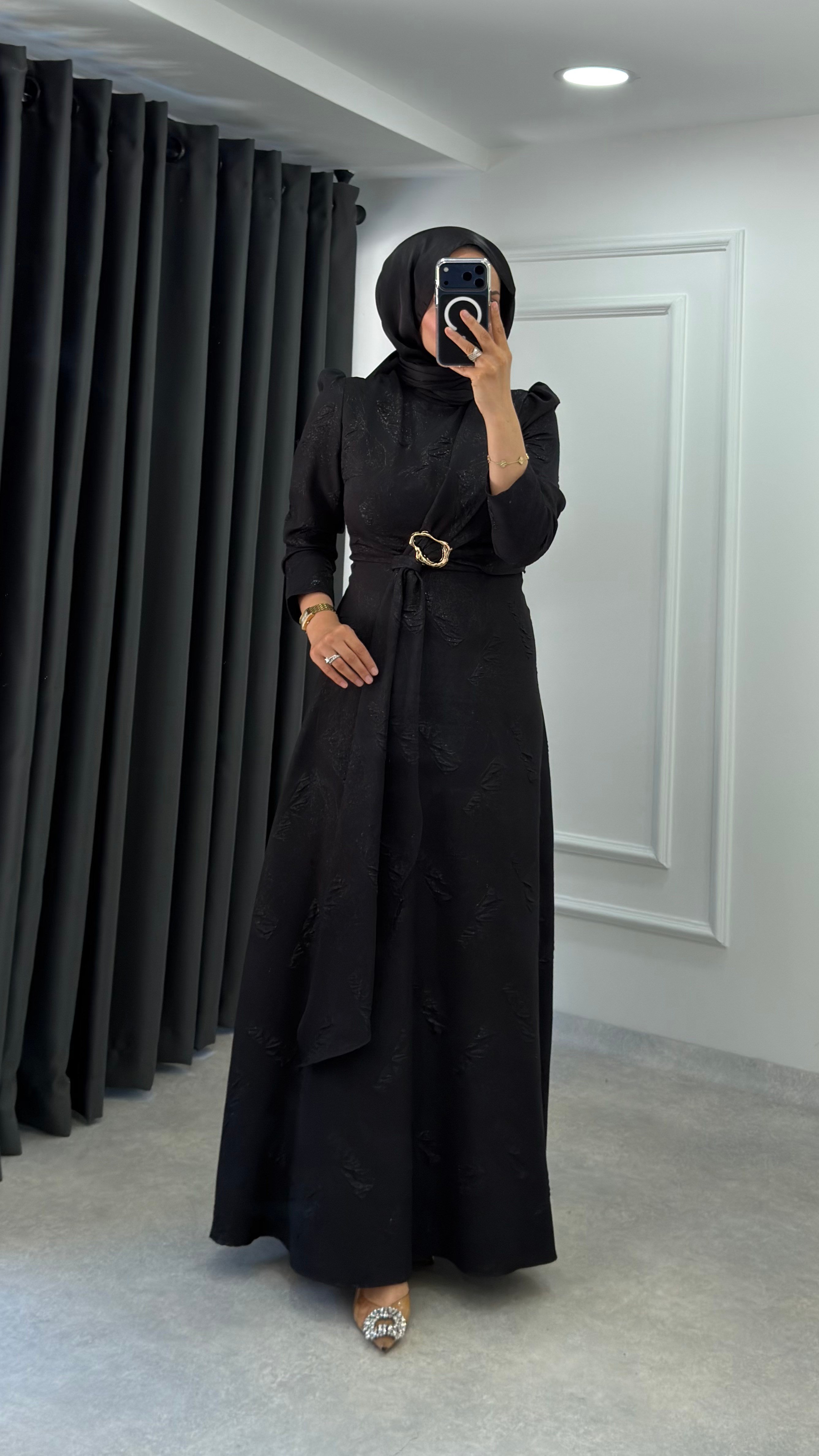 Sahra Abiye | Siyah