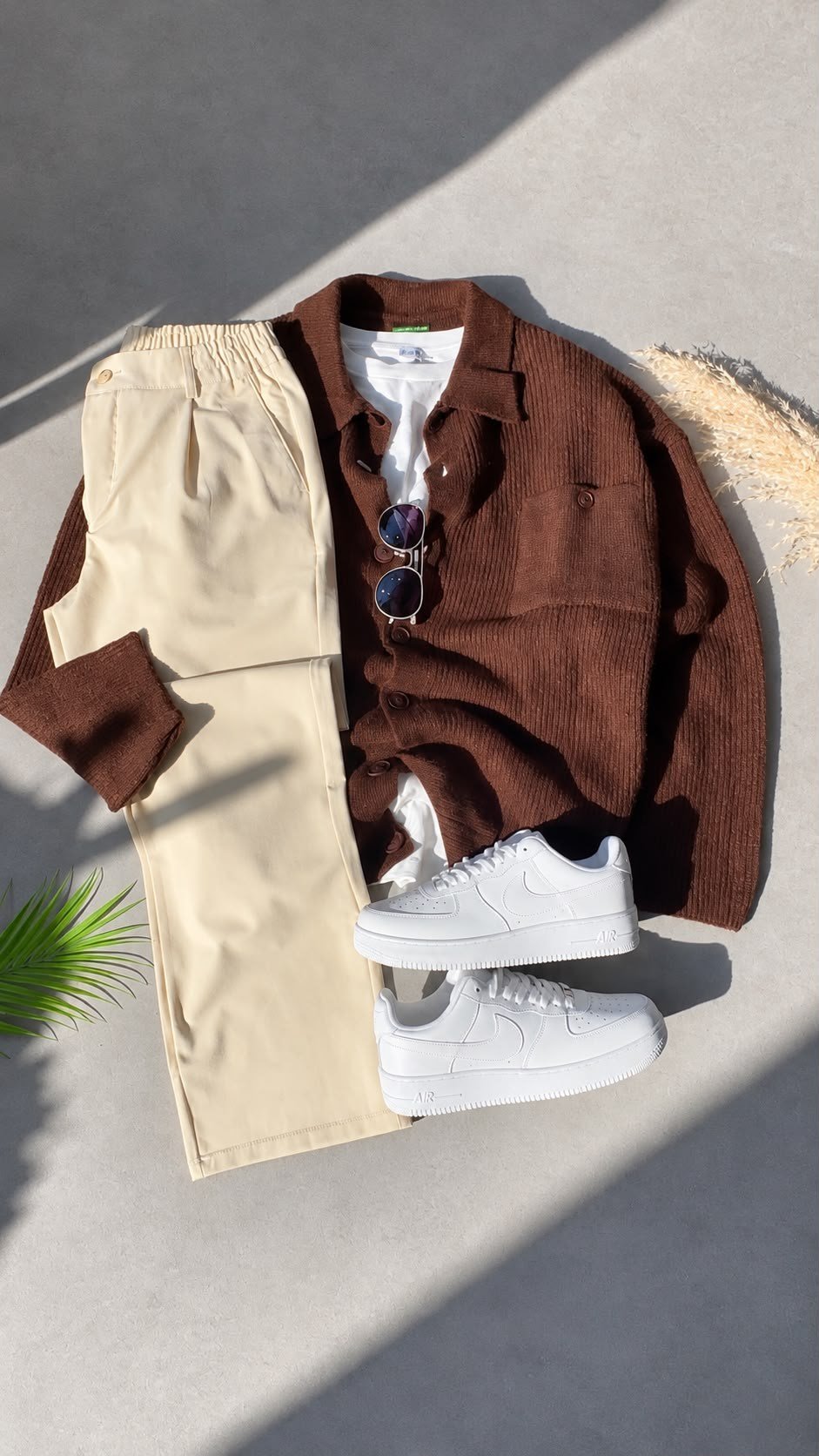 OWERSİZE TRİKO HIRKA BEYAZ TİŞÖRT BAGGY KUMAS PANTOLON