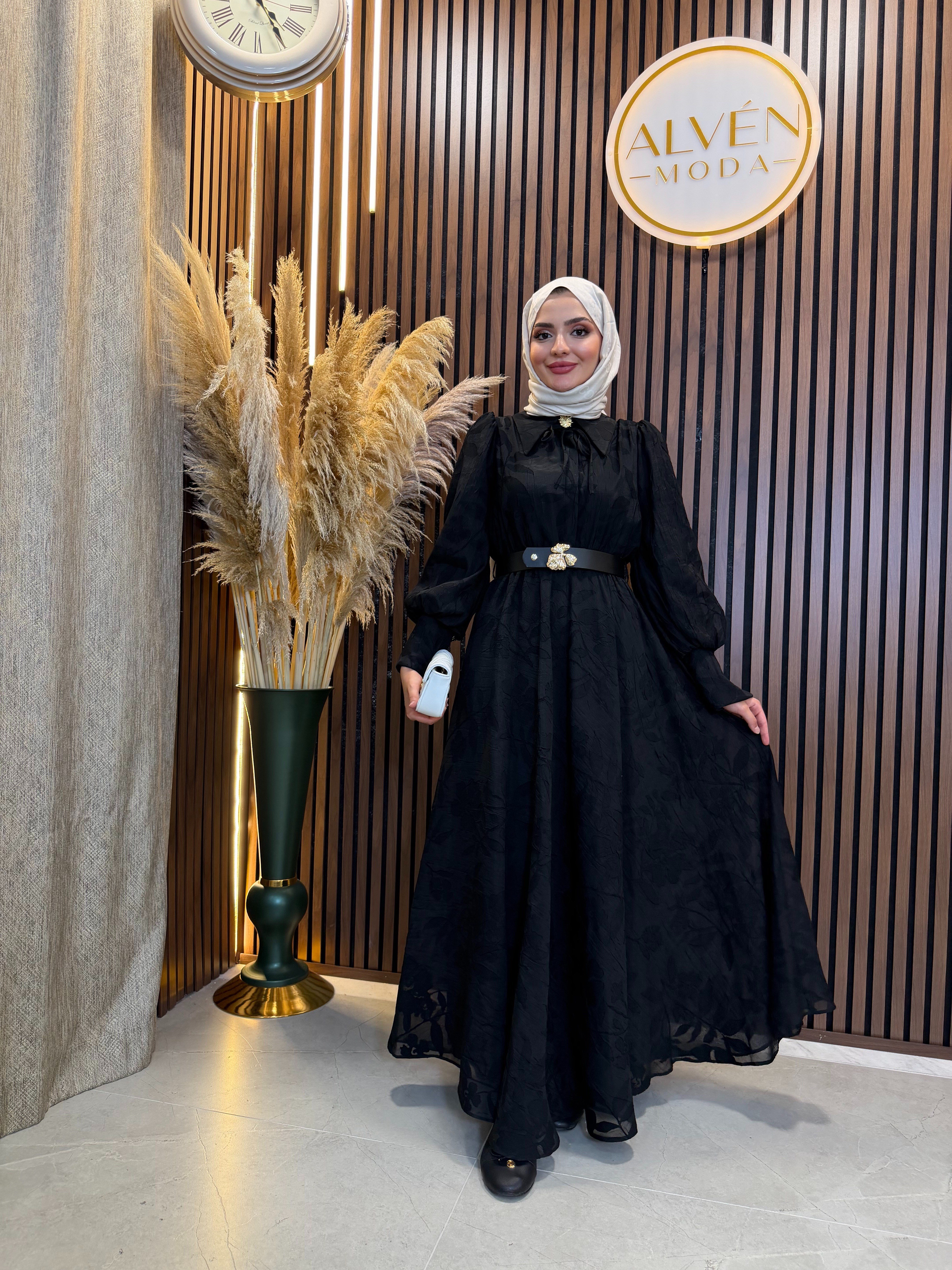 Alina Çiçek Desenli Kemerli Elbise | Siyah