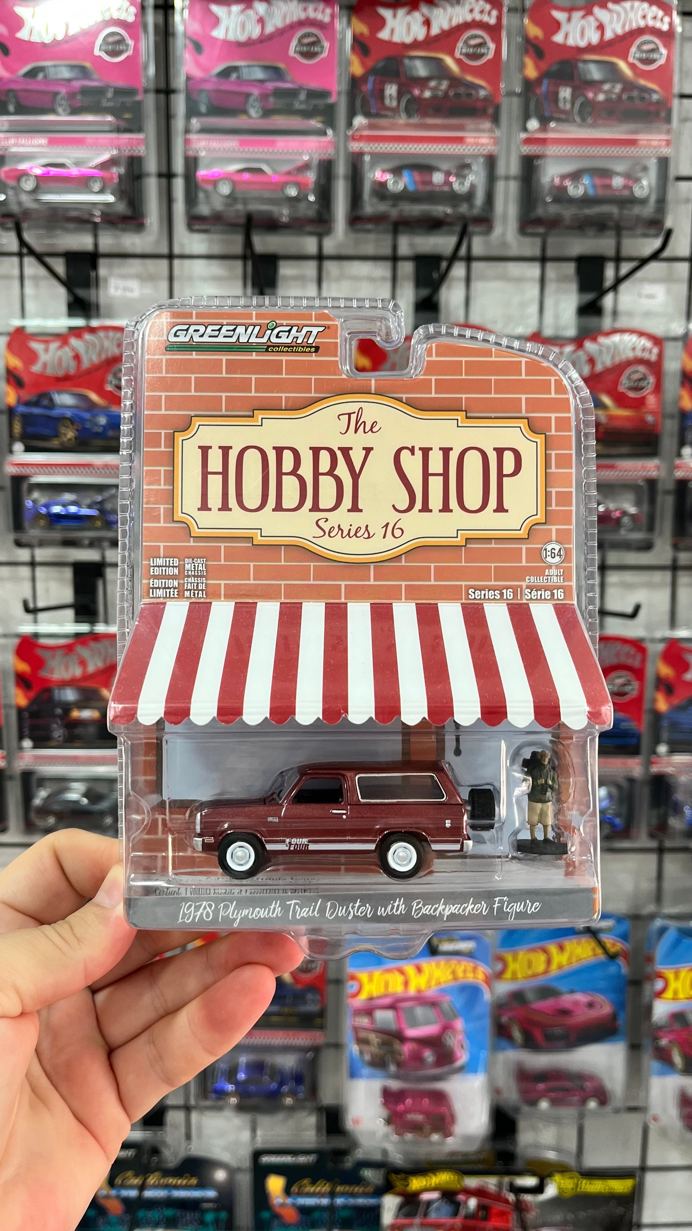 Greenlight 1/64 1978 Plymouth Trail - Figürlü