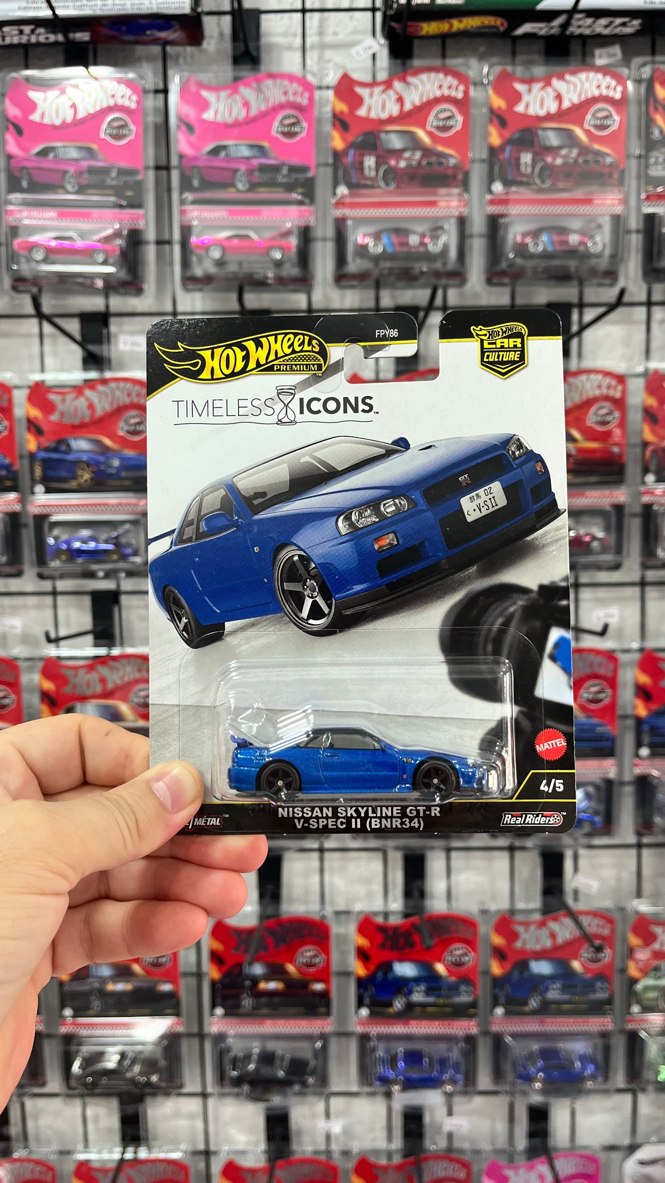 Hot Wheels Premium Skyline (BNR34)