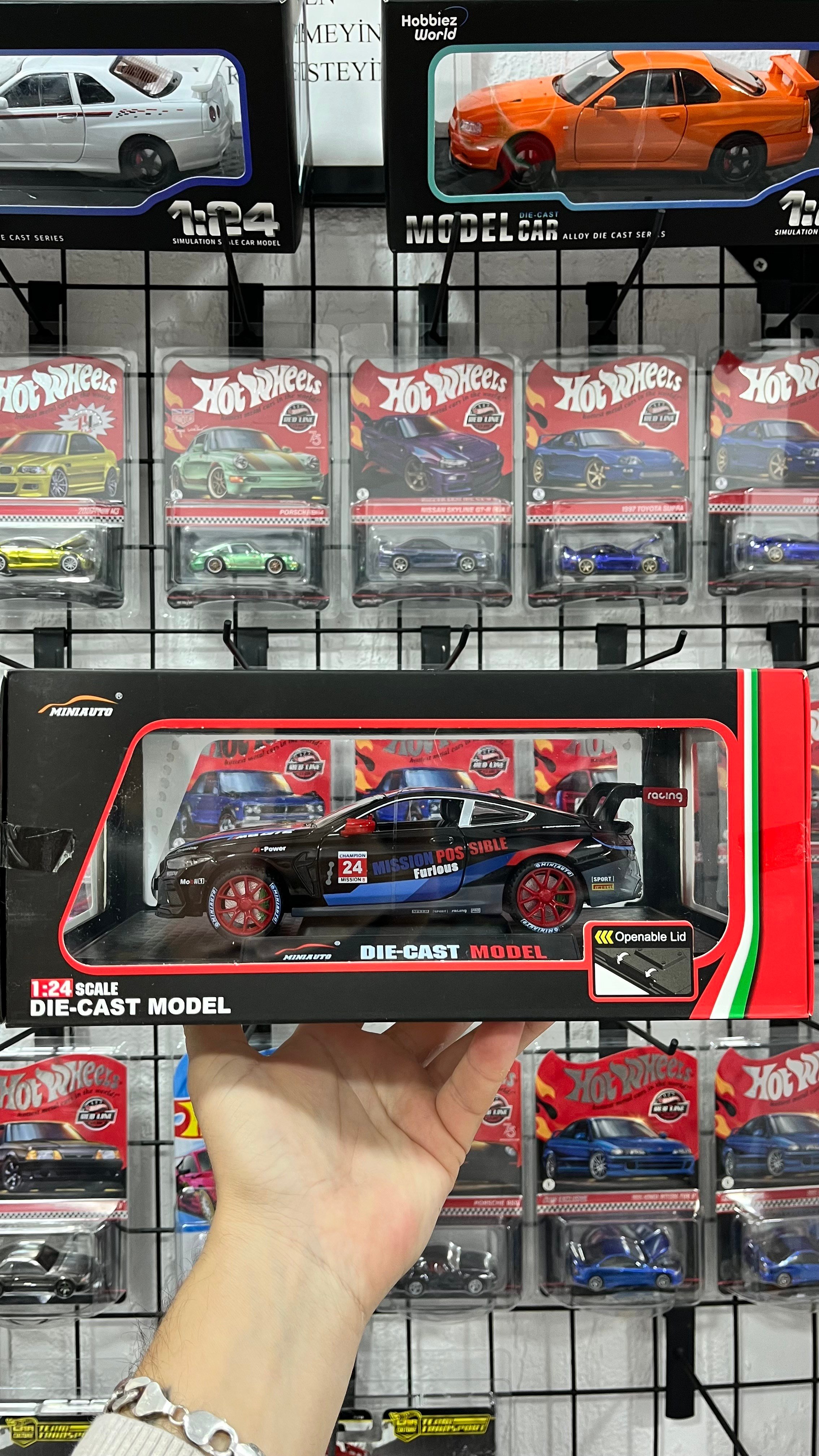 MiniAuto 1/24  BMW M8 GT E 