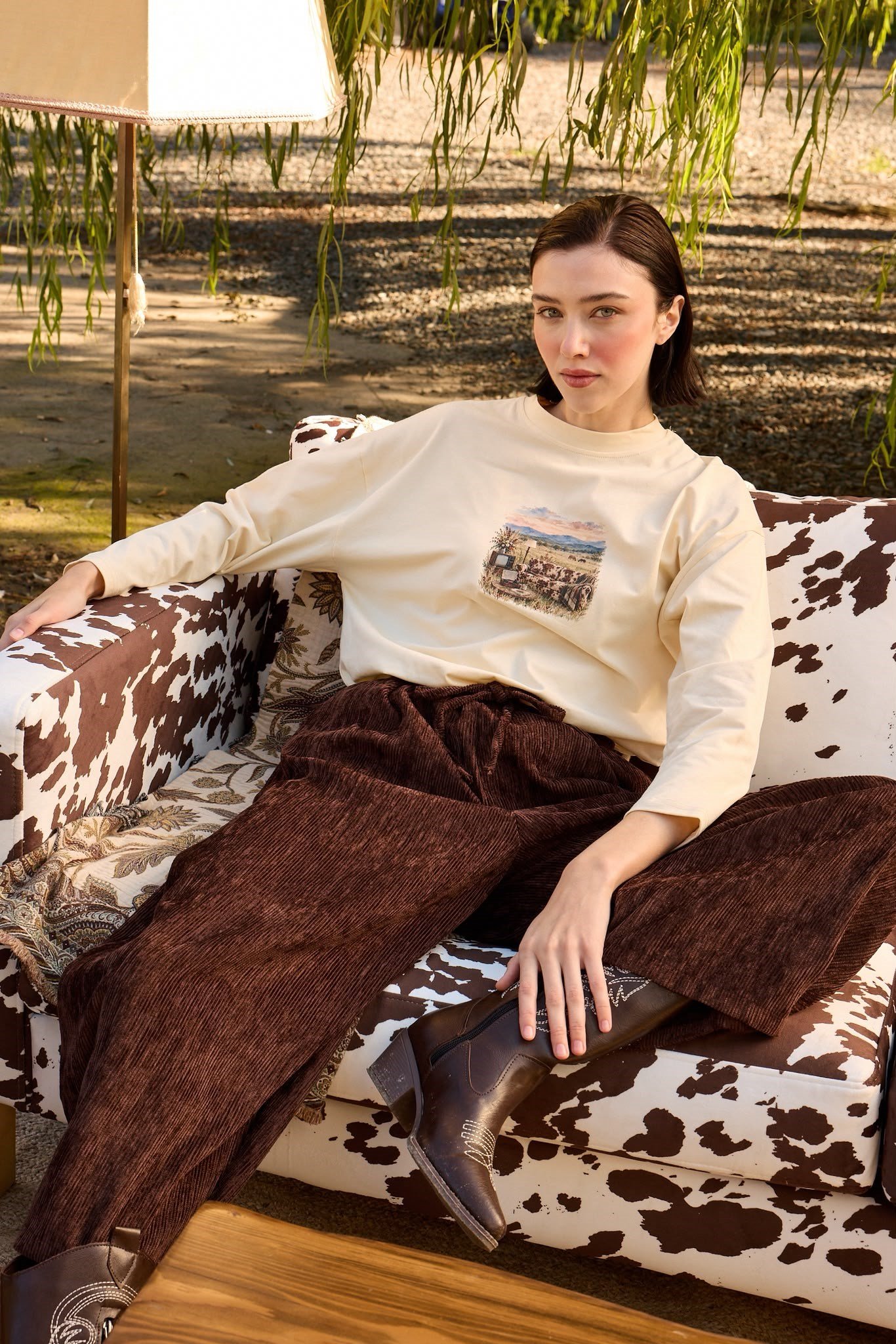 Ekru Vintage Çiftlik Baskılı Basic Body