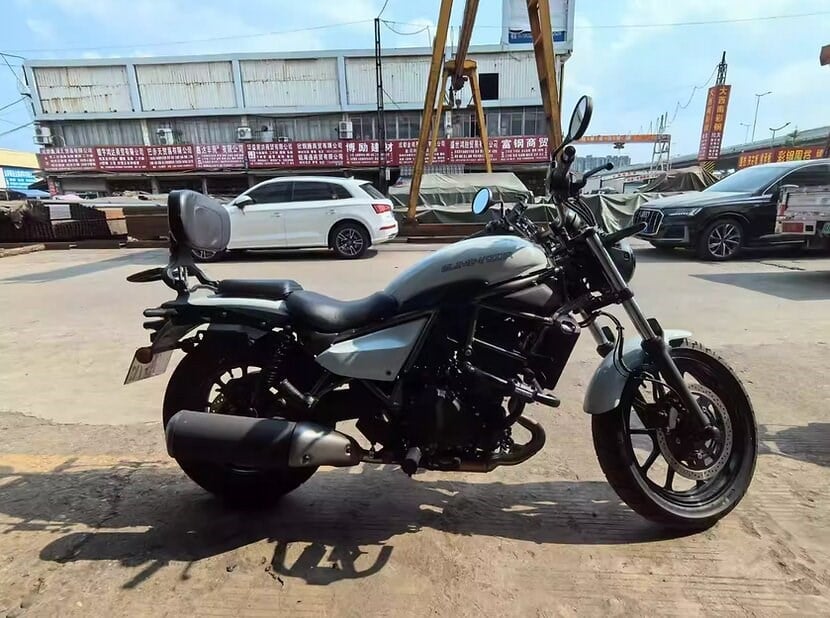 Kawasaki Eliminator 500 Sissy Bar