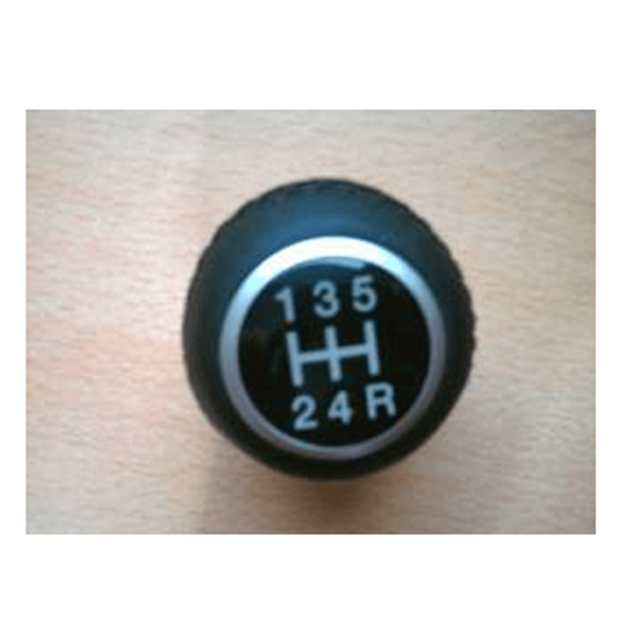 VİTES TOPUZU LINEA ACTIVE-PUNTO KROM KAPAK 5 VİTES
