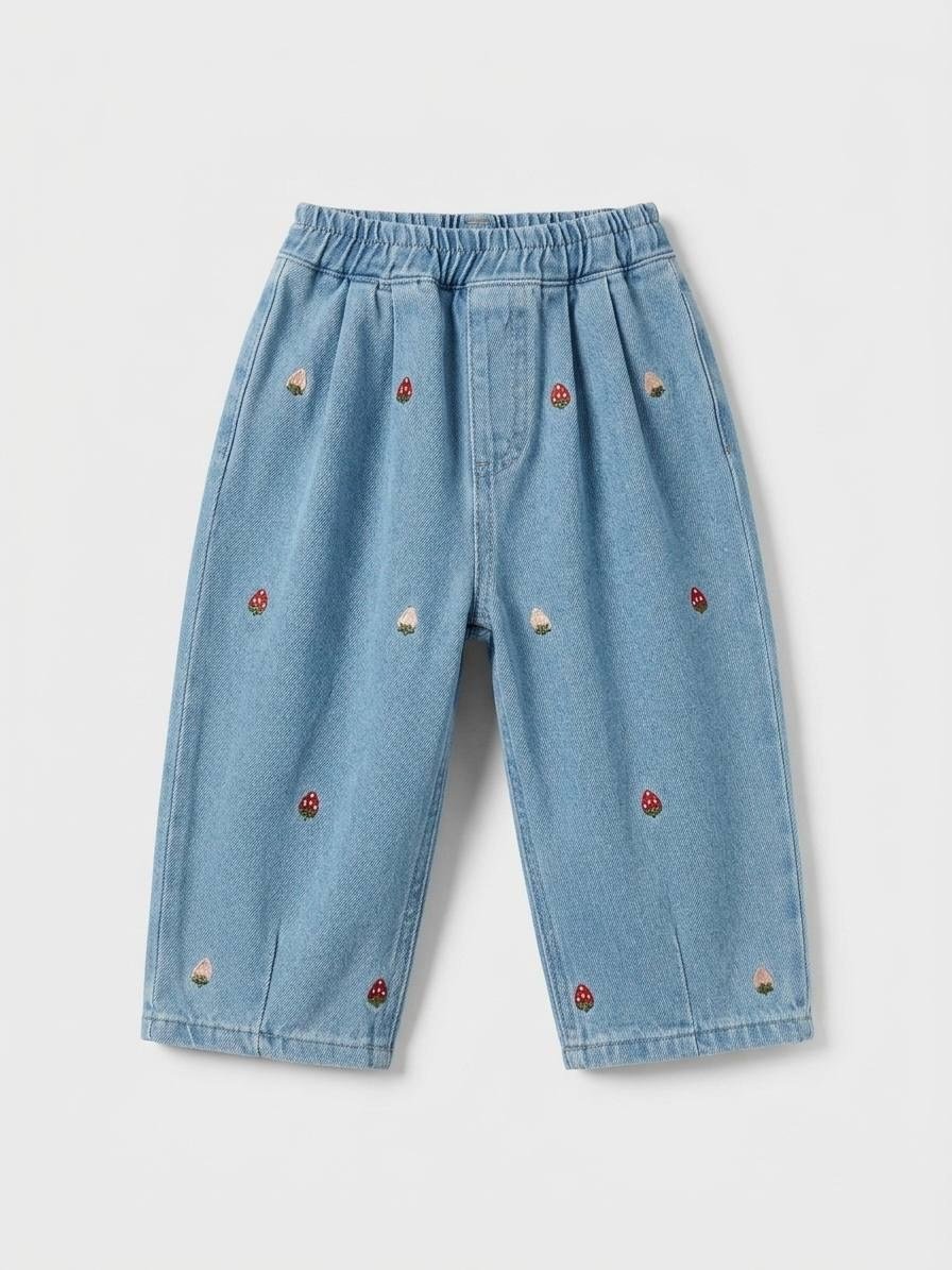 Laciel çilek nakışlı balon jean pantolon 