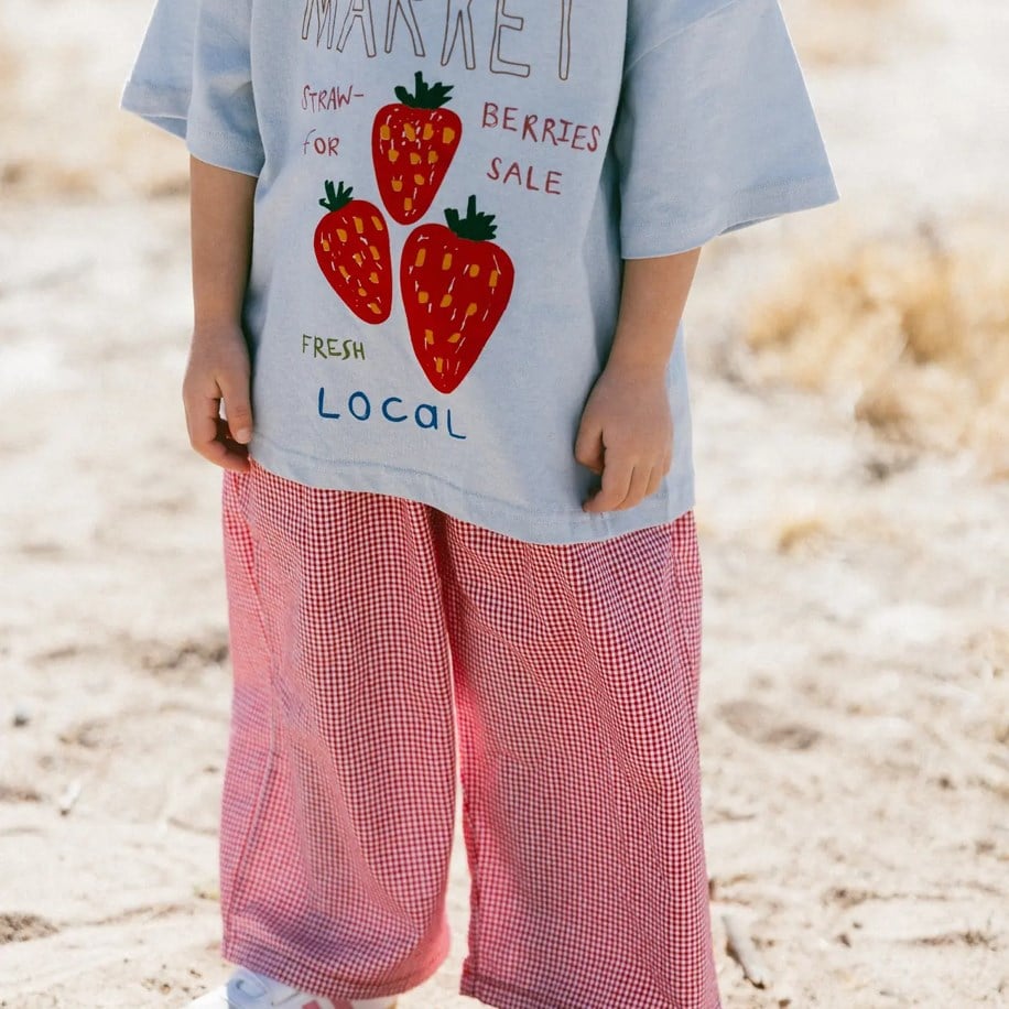 Laciel strawberry market takım