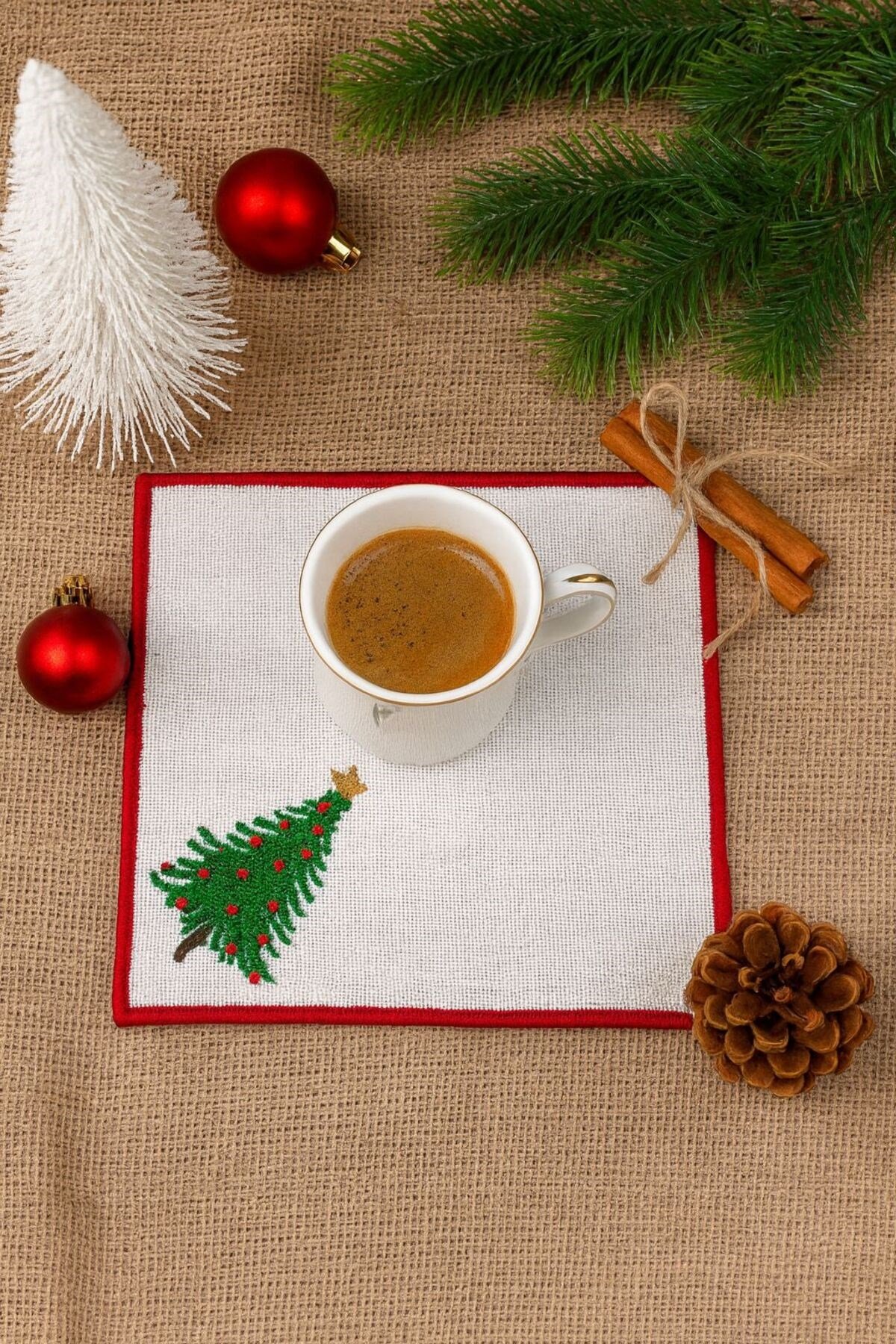 Yılbaşı Kahve Sunum Peçetesi 6Lı