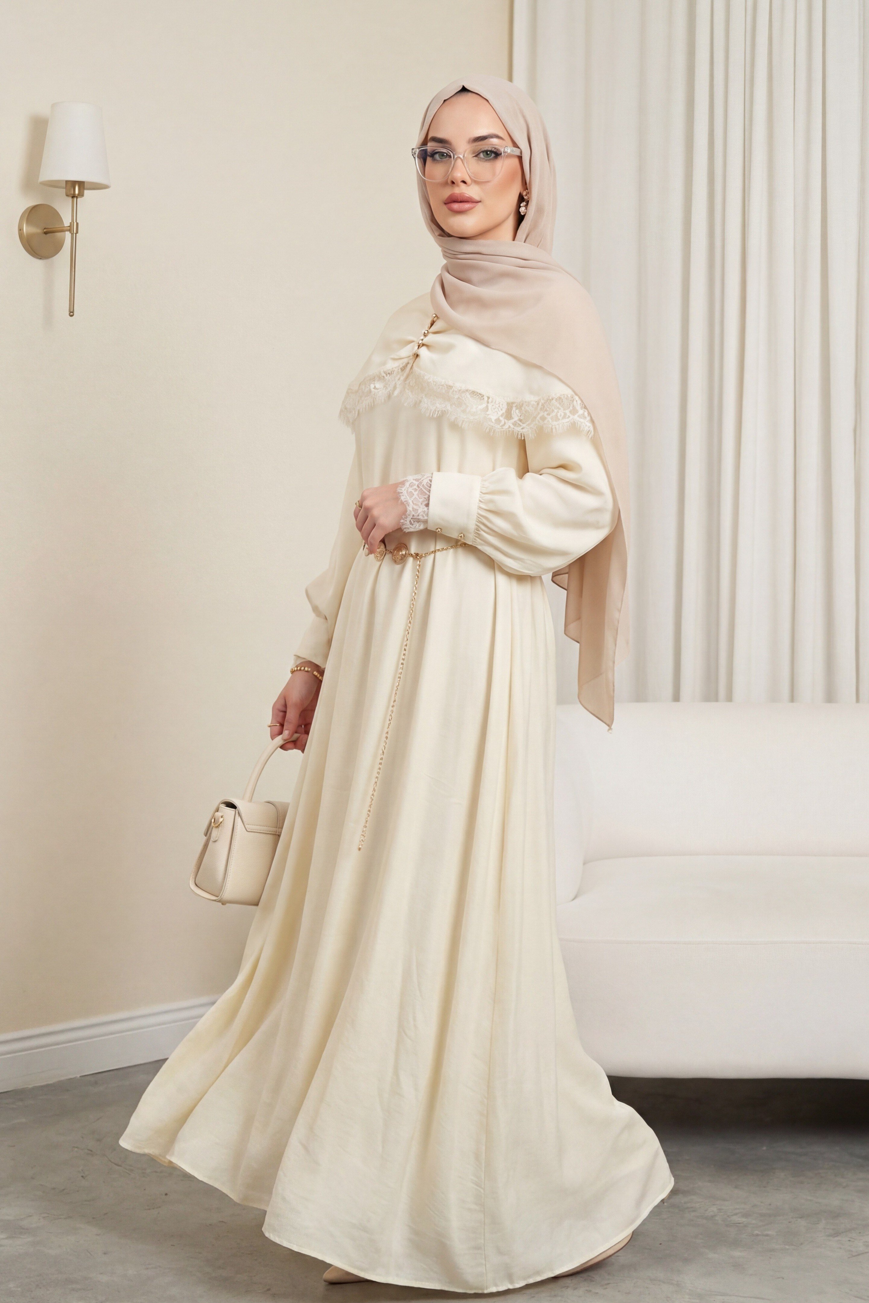Dantel Detaylı Pelerinli Kemerli Astarlı İthal İbiza Elbise -Bej