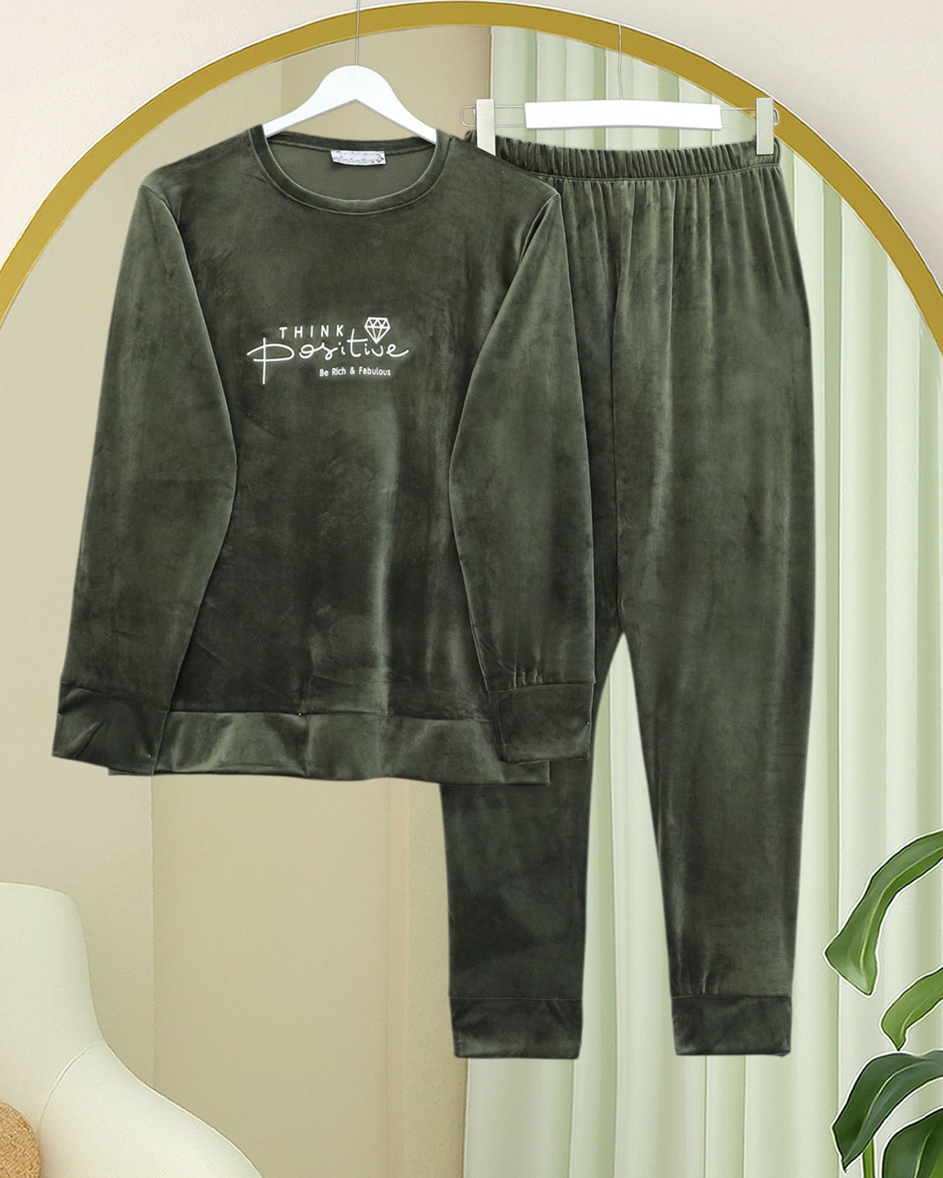 Kabartma Yazılı Fransız Kadife Pijama Takımı -Haki