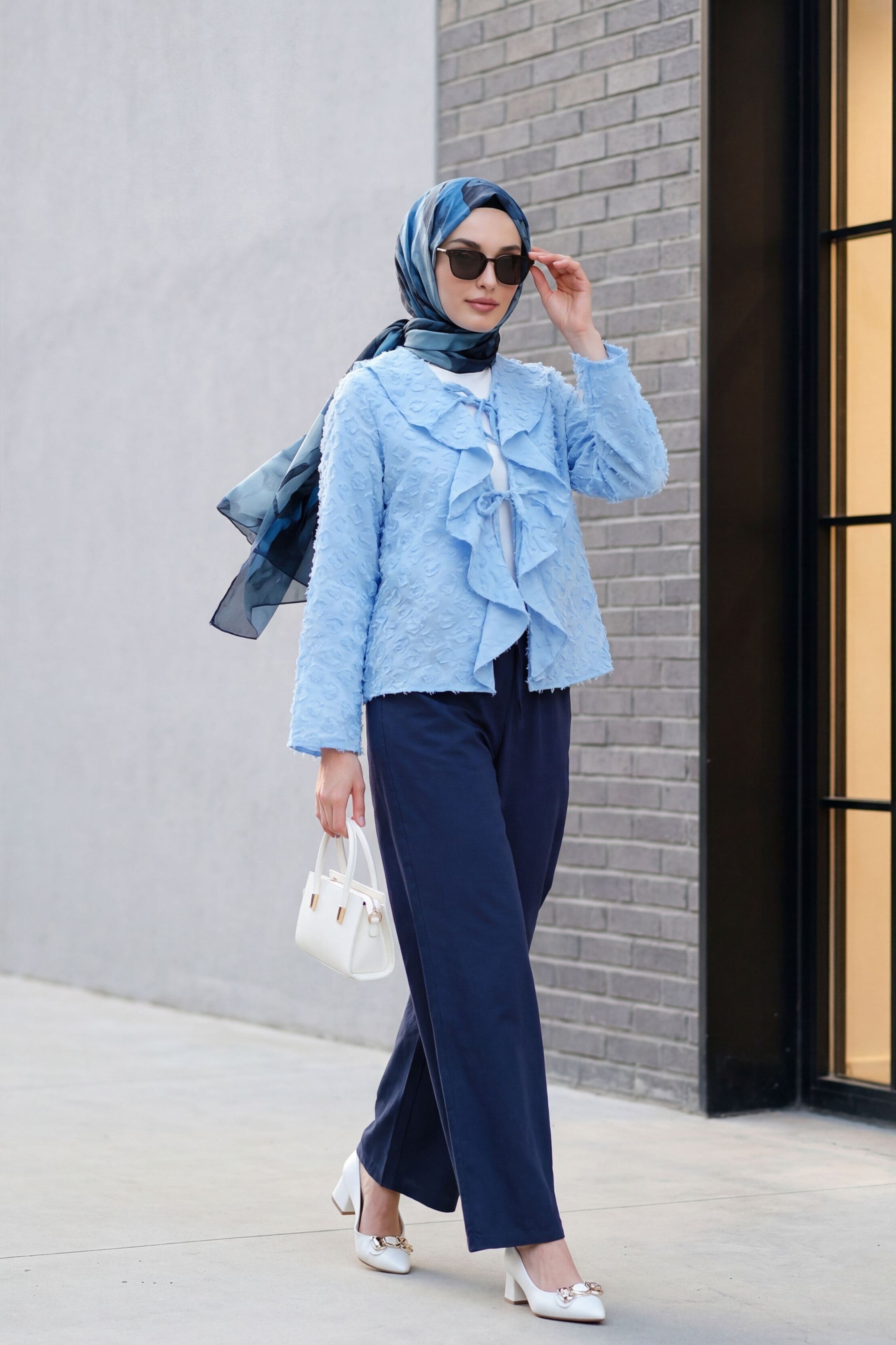 Önü Bağlamalı Fırfırlı Püsküllü Jakar Kimono  -Açık Mavi