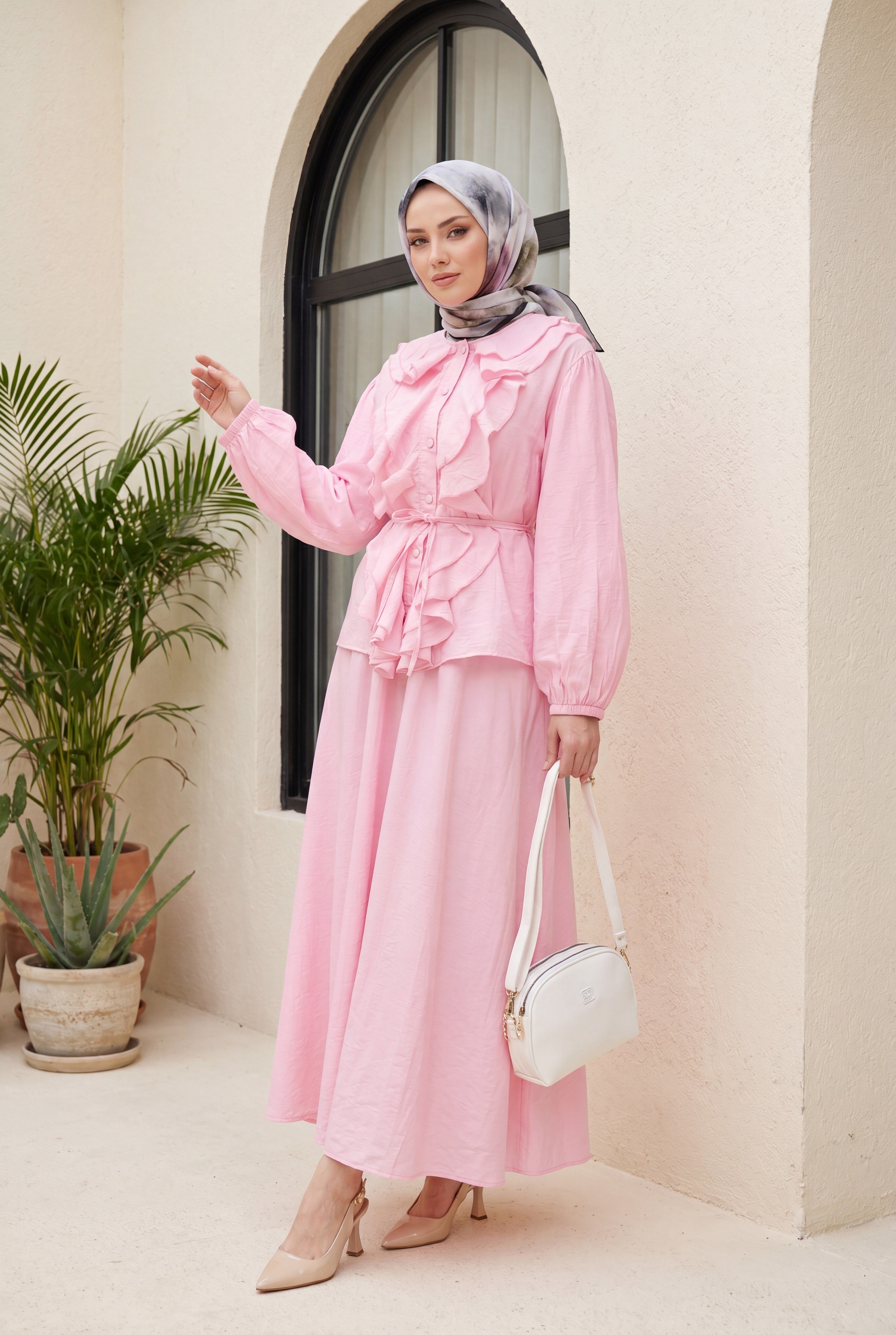 Önü Fırfırlı Kolu Lastikli Beli Kemerli Etekli Çilek Takım -Pembe