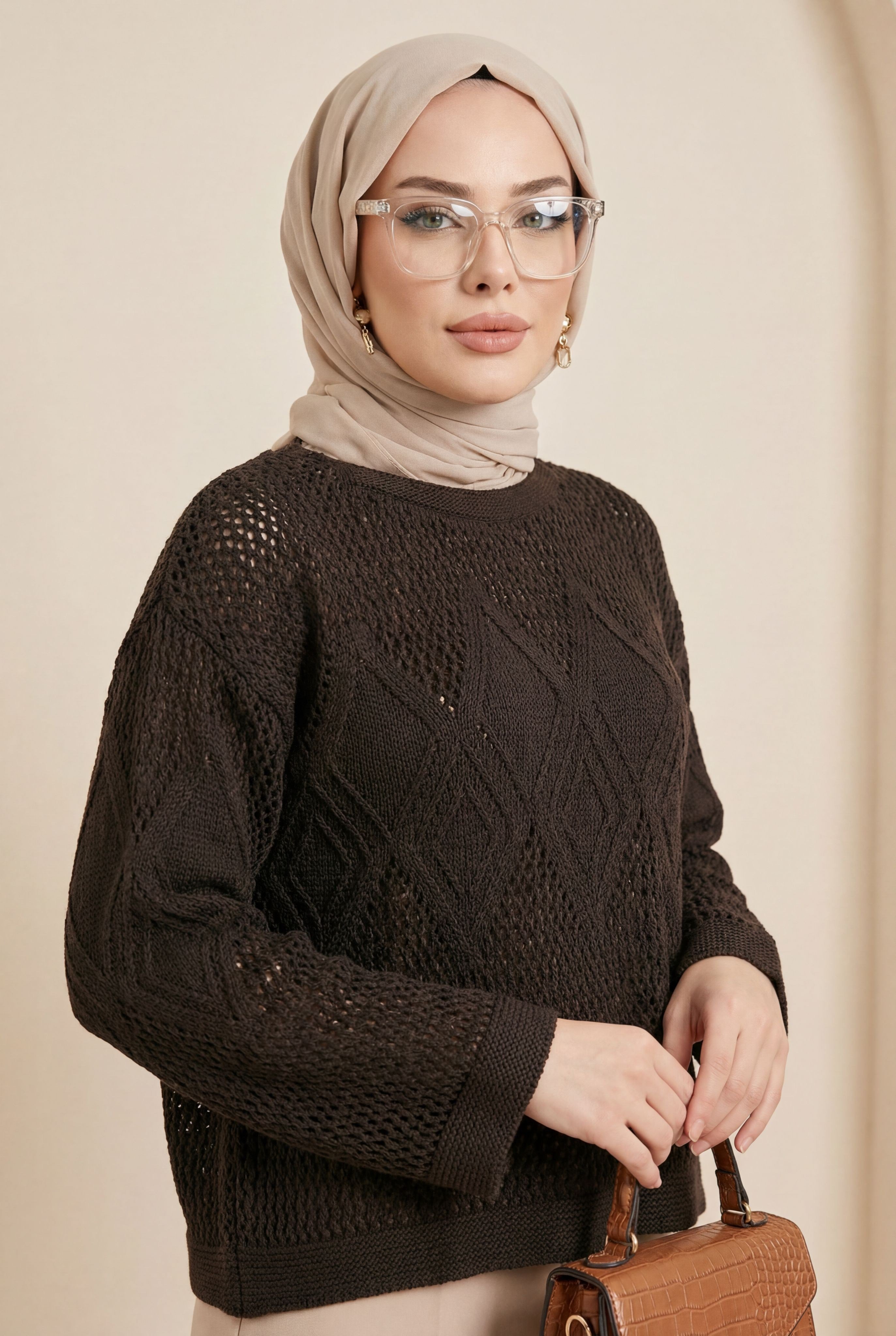 Önü Ve Kolları Desenli Ajurlu Triko Kazak -K. Kahve