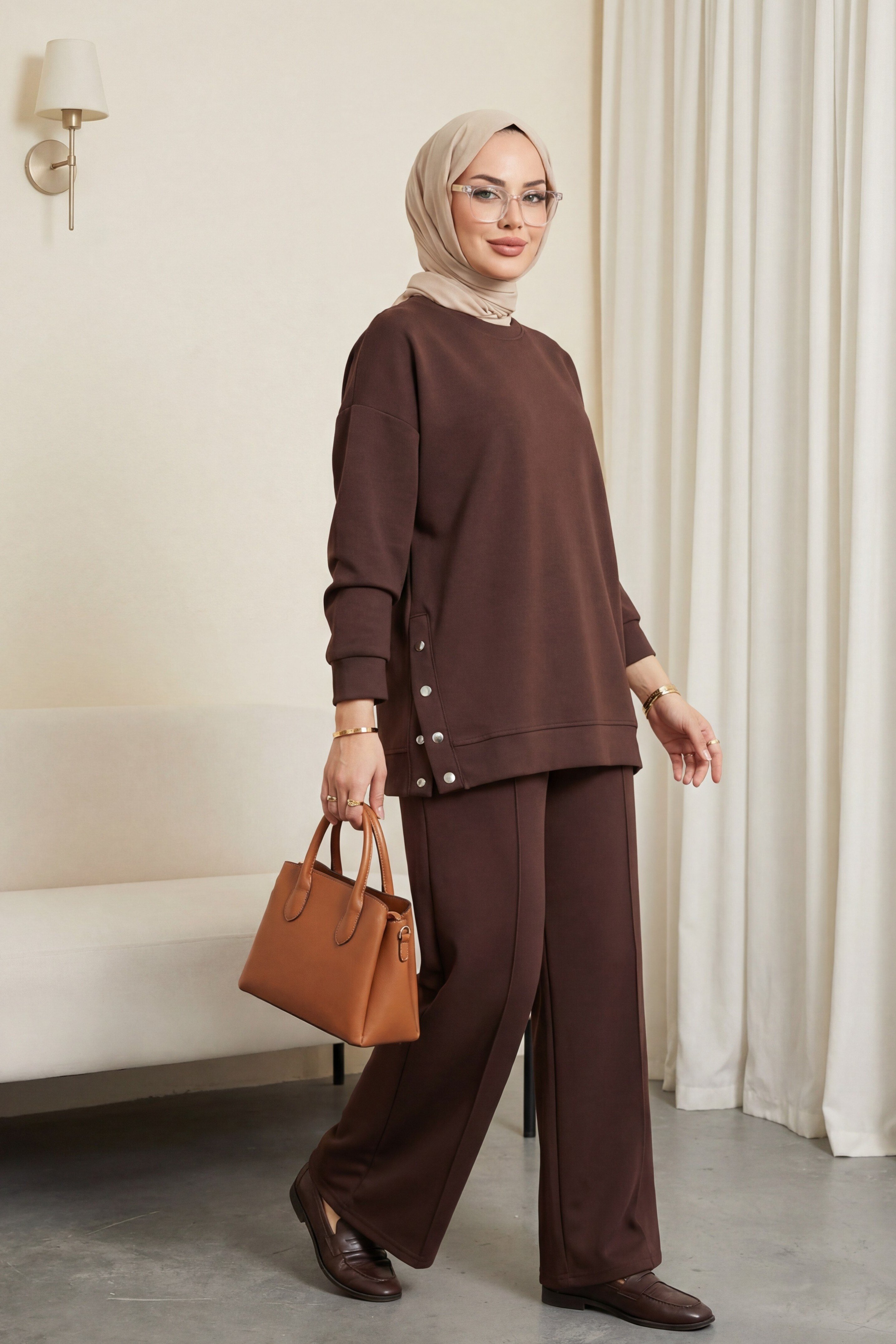 Yanları Çıtçıtlı Çimalı Pantolonlu Oyşo Takım  -K. Kahve