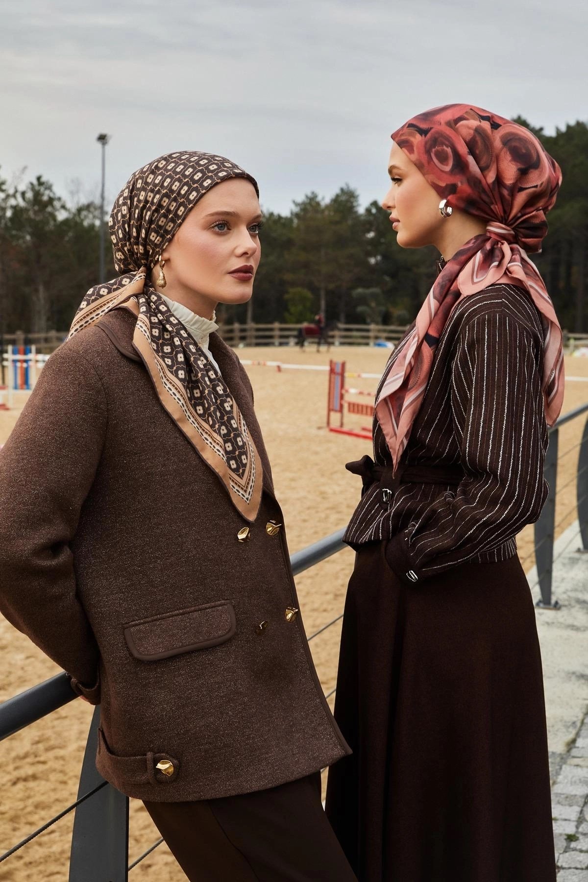 LUVENSARA OSCAR EŞARP -KARAMEL