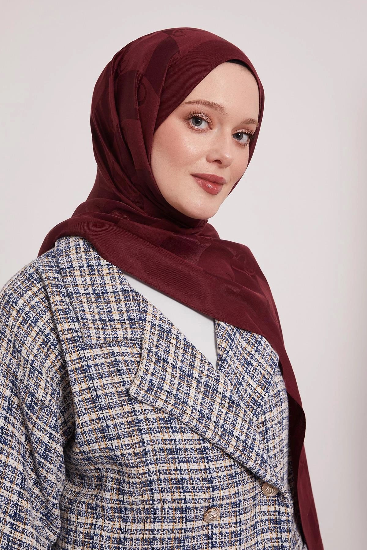 LYOCELL NAİA JAKARLI ŞAL -YAKUT BORDO