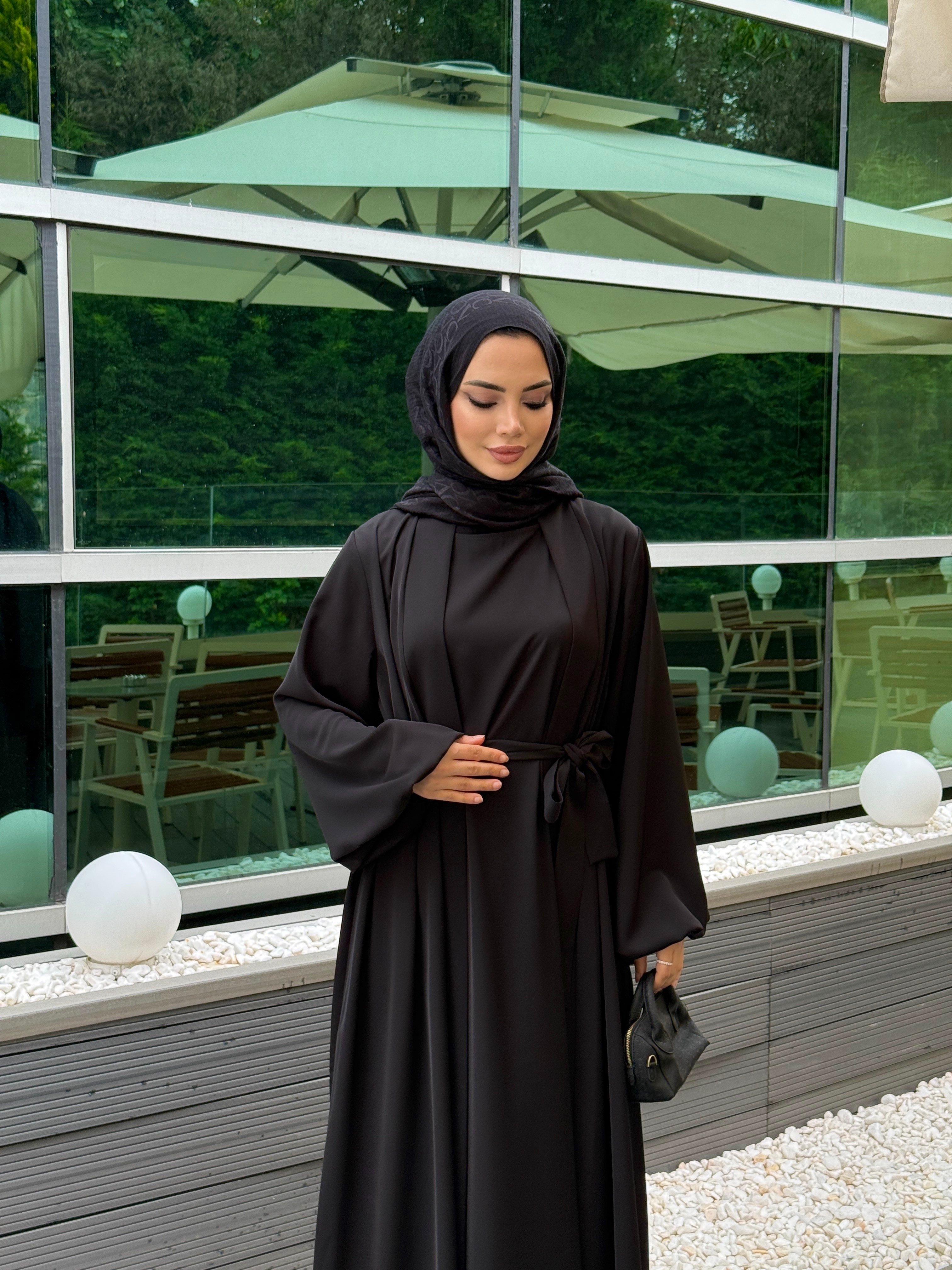 gizia özel dökümlü abaya takım
