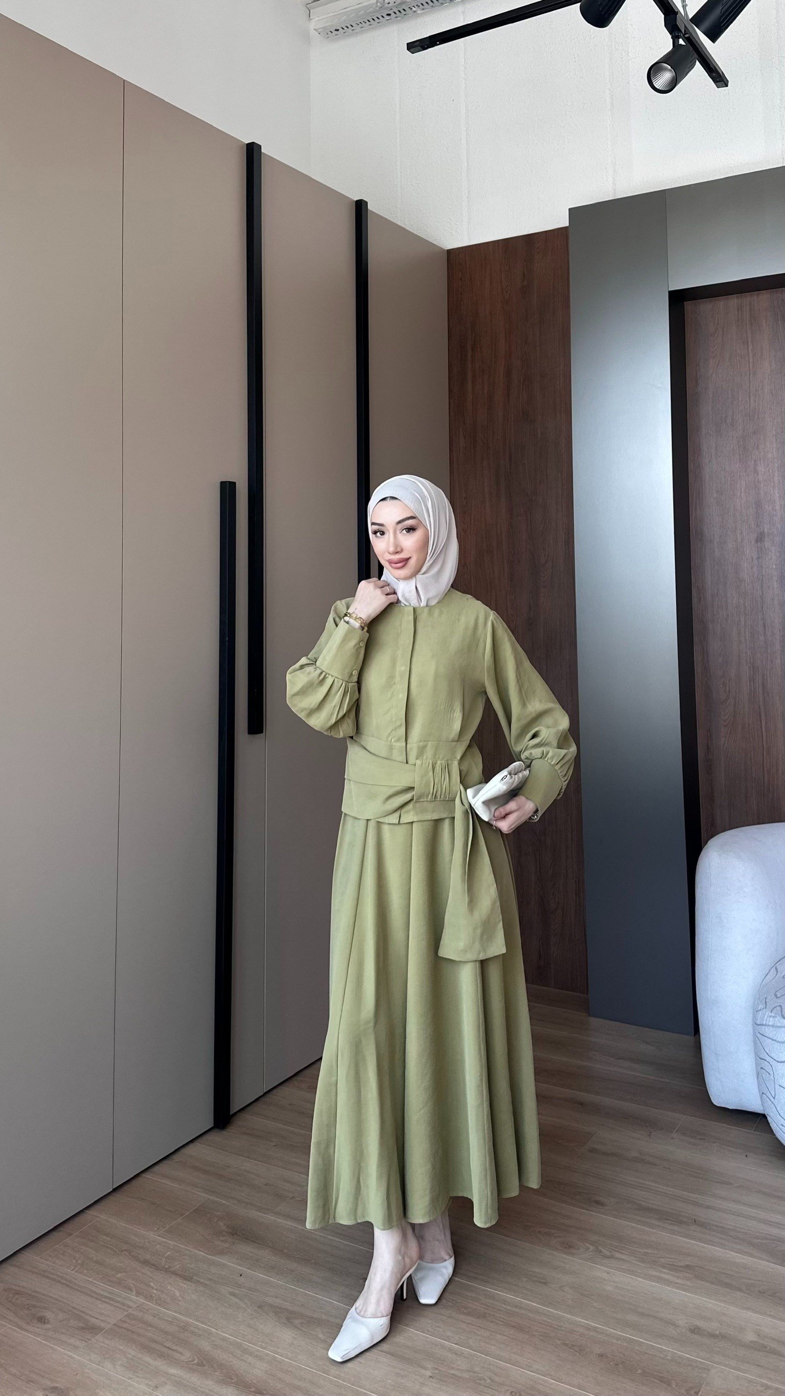 loresa kemerli takım