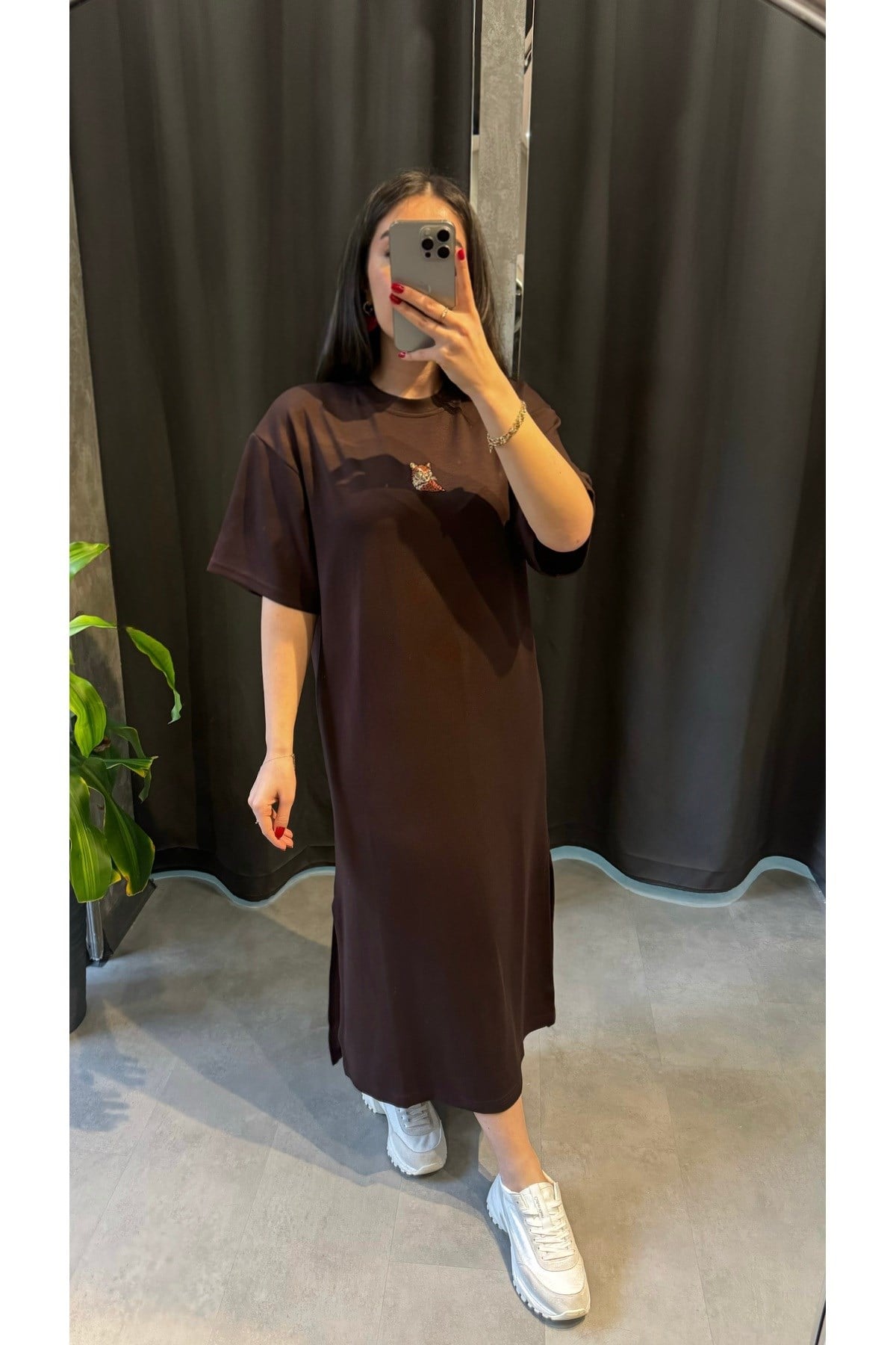 Kahverengi Midi T-Shirt Elbise