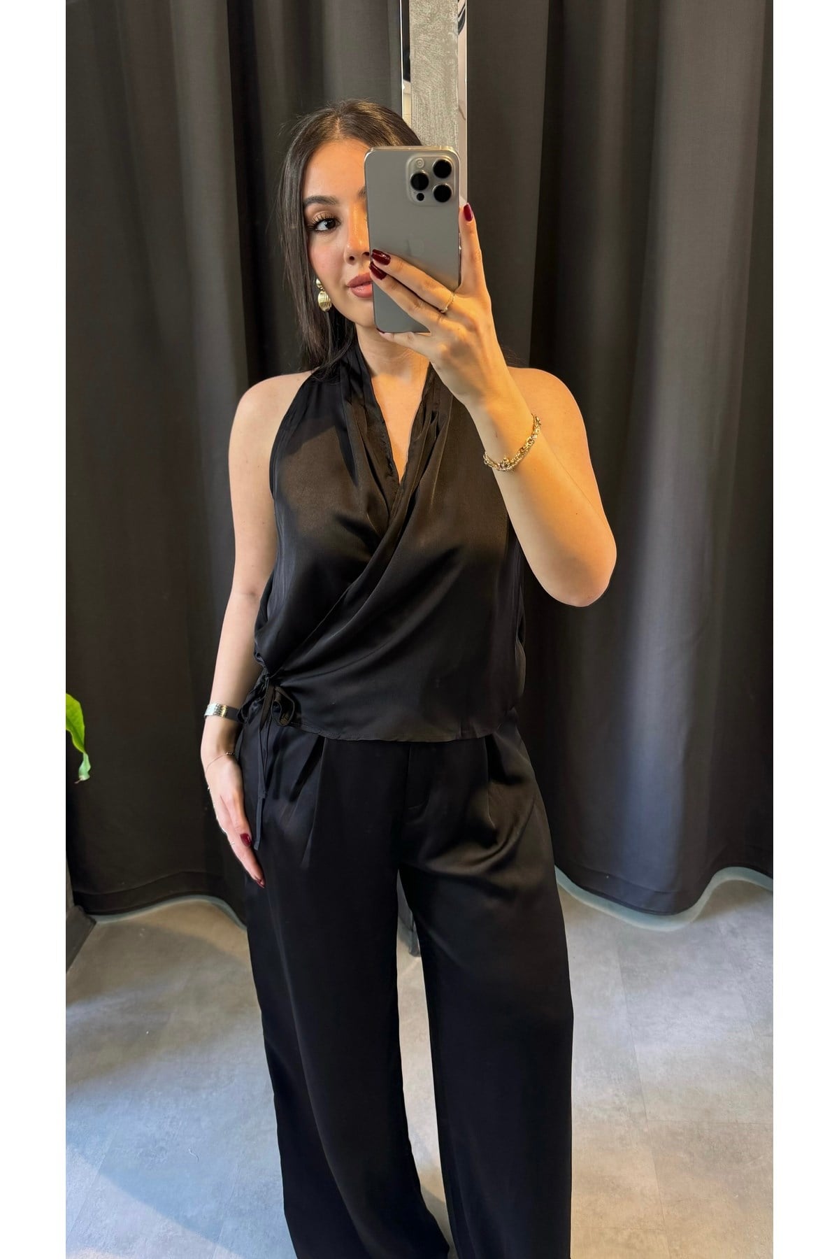 Siyah Saten Kruvaze Model Bluz Ve Pantolon Takım