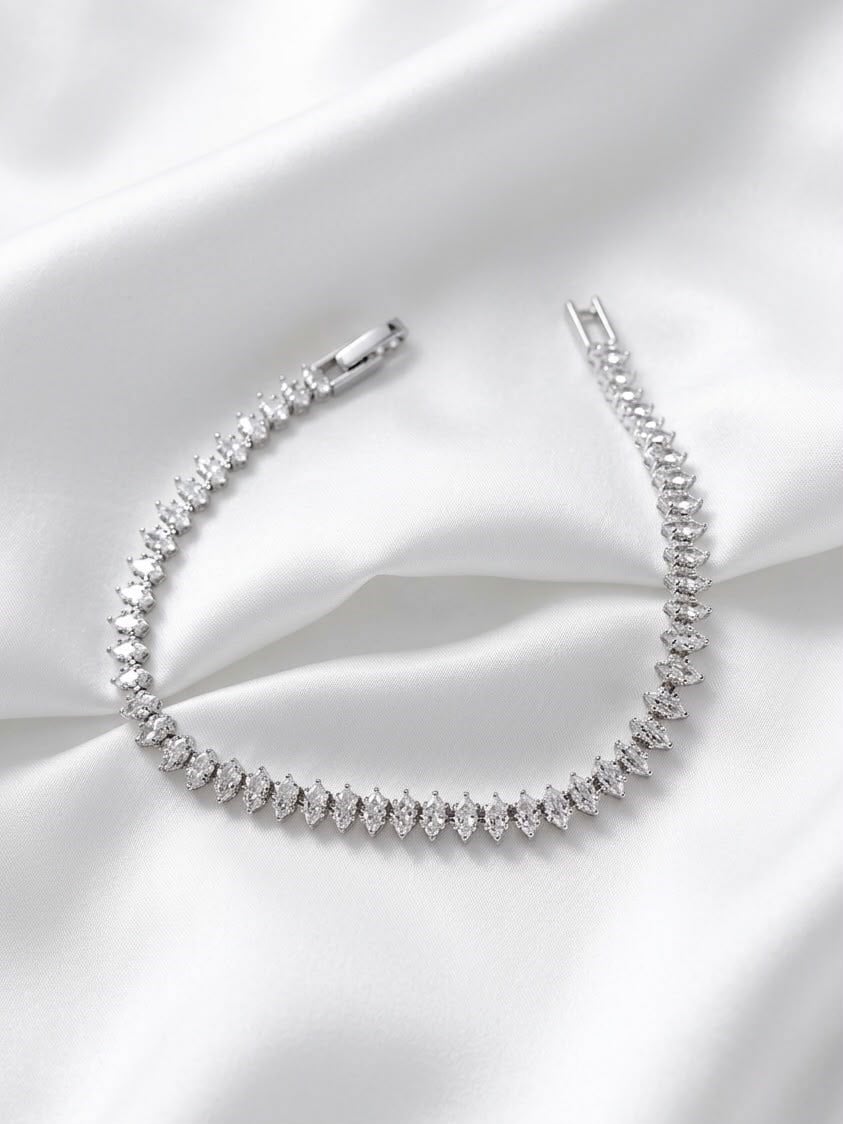 Oval Kesim Su Yolu Silver Bileklik