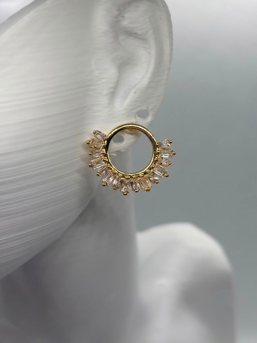 Series Yuvarlak Taşlı Gold Küpe