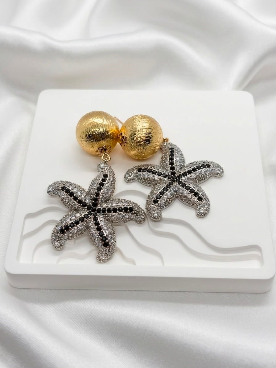 Tasarım Deniz Yıldızı Taşlı Sallantılı Silver Küpe