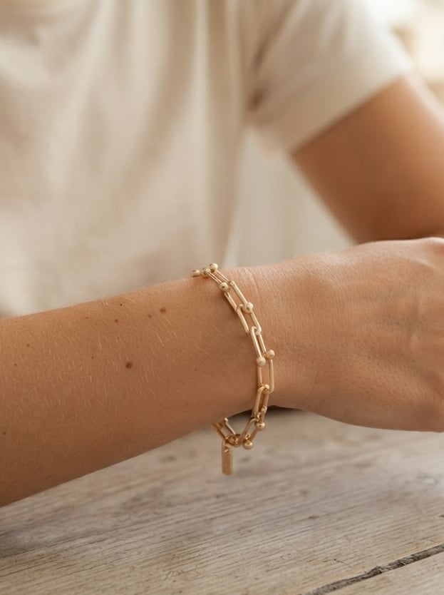 Tifani Model Pirinç Gold Renk Bileklik