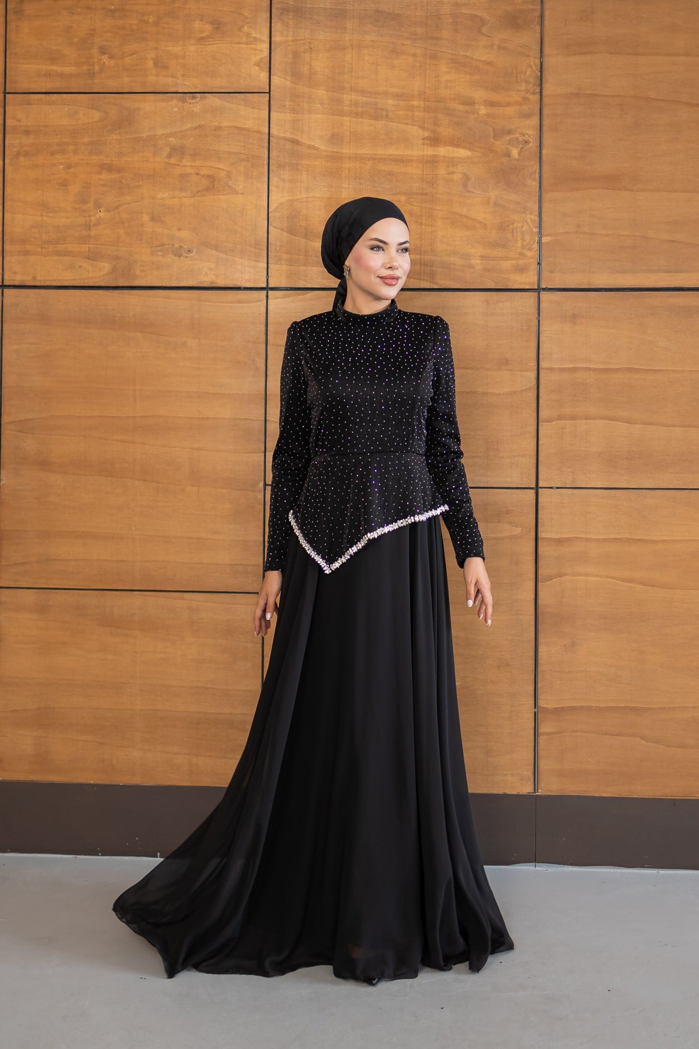 Kadife Şifon Etekli Model | Siyah