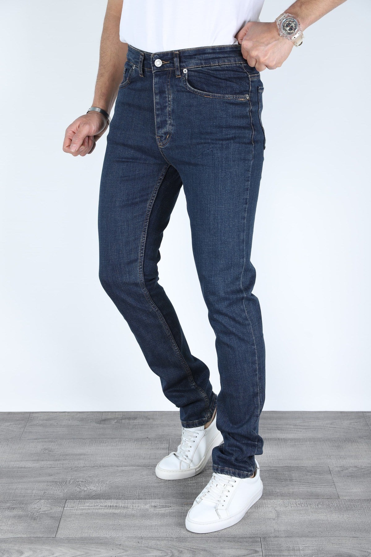 Erkek Açık Mavi Regular Fit Rahat Kesim Denim Mavi Jeans