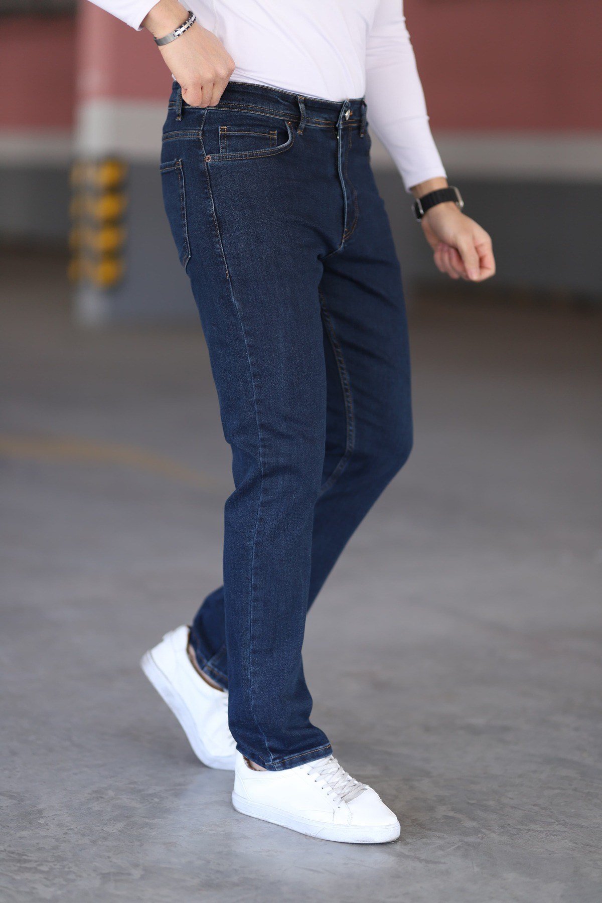 Koyu Lacivert Erkek Regular Fit Rahat Kesim Jean Pantolon
