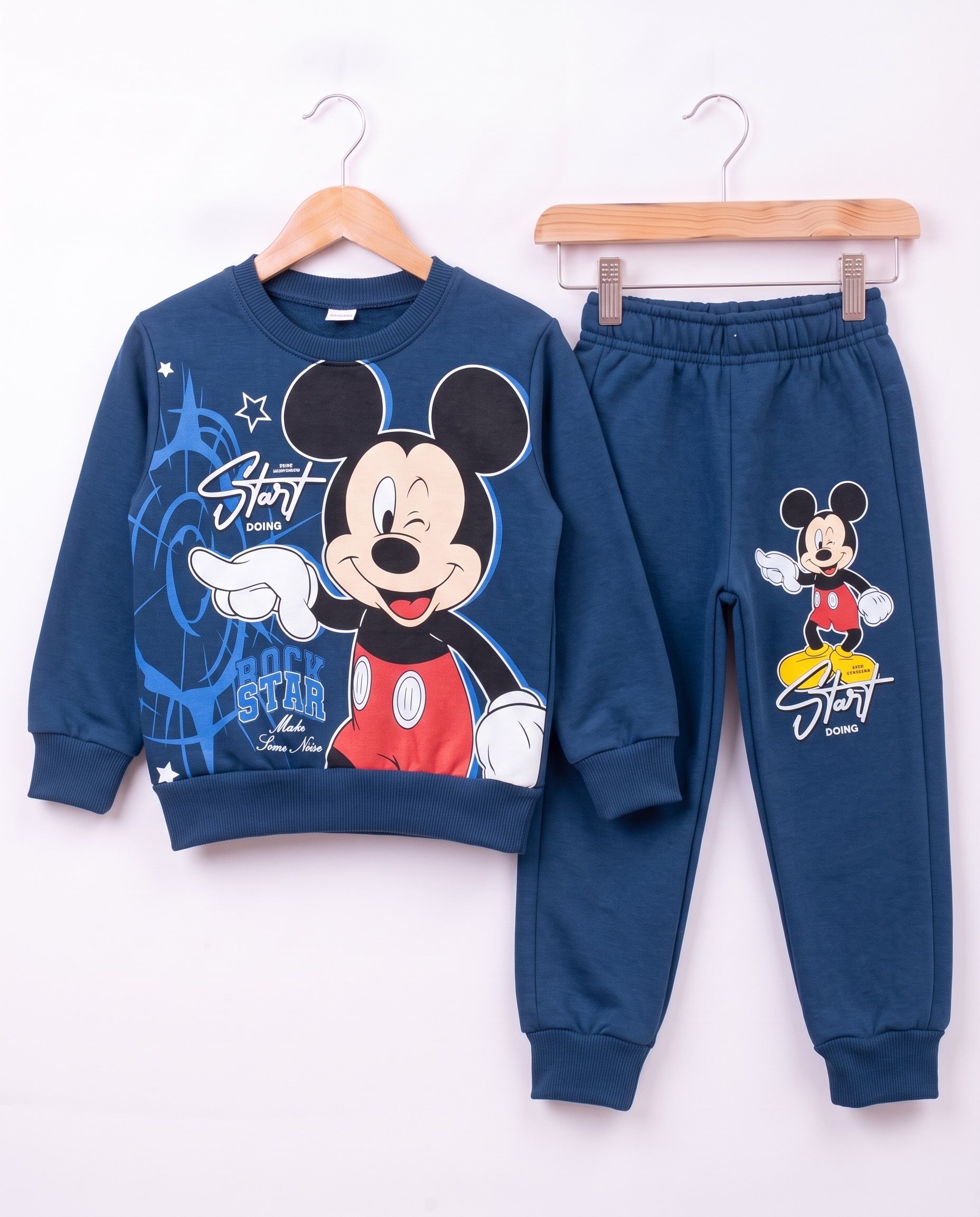 261194 Mickey Mouse Basklı Üç İp Şardonlu 2 li Erkek Takım LACİVERT