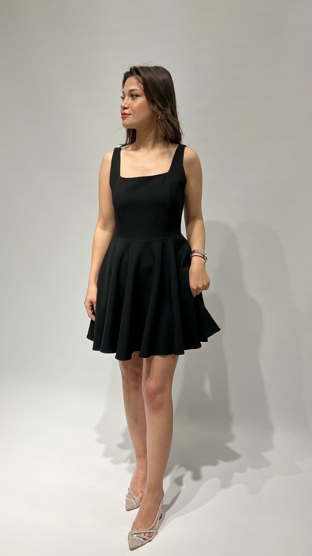 Siyah Çan Kısa Abiye