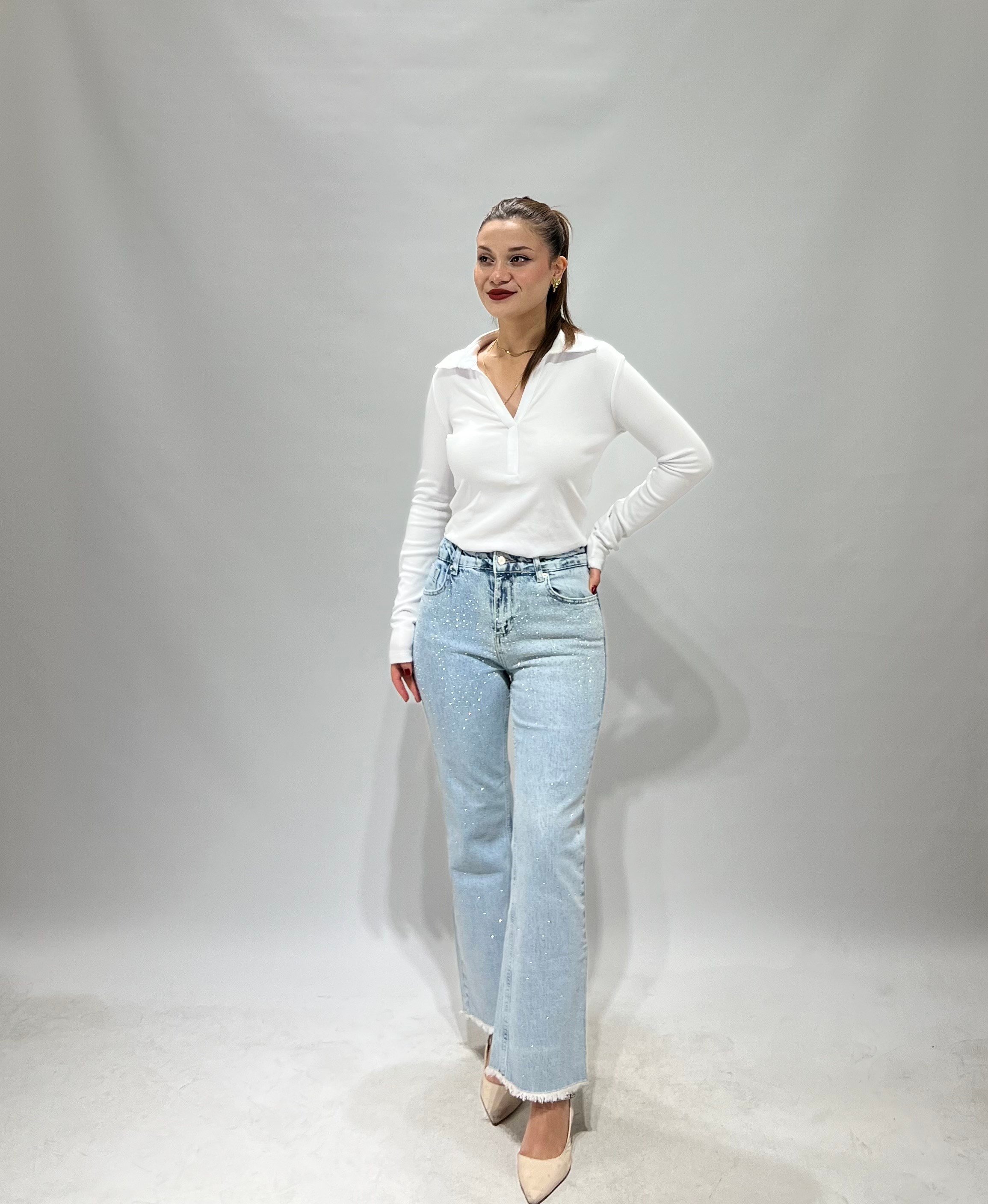 Taşlı Mavi Mini Flare Jean