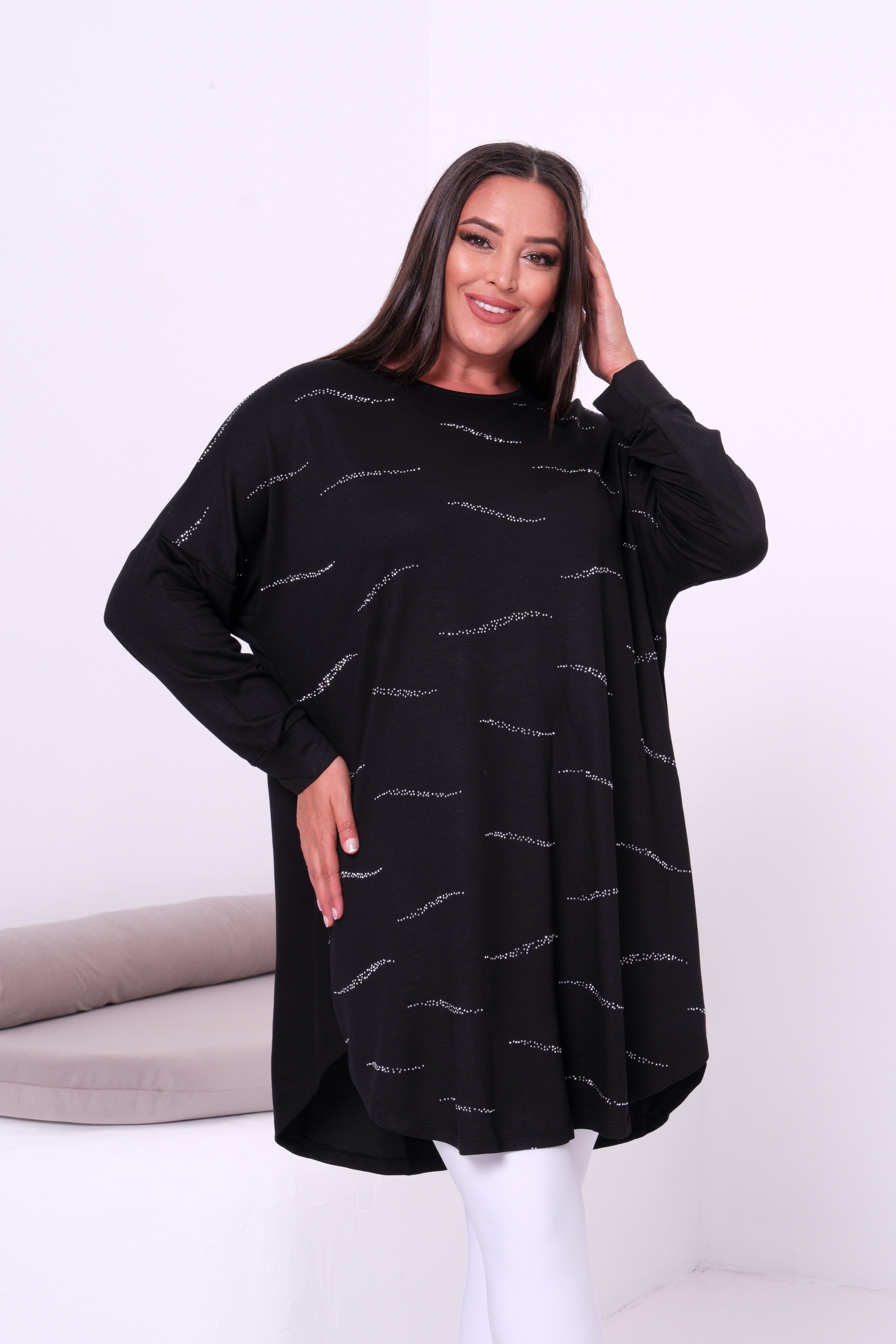4129 Dalgalı Taşlı Siyah Tunik