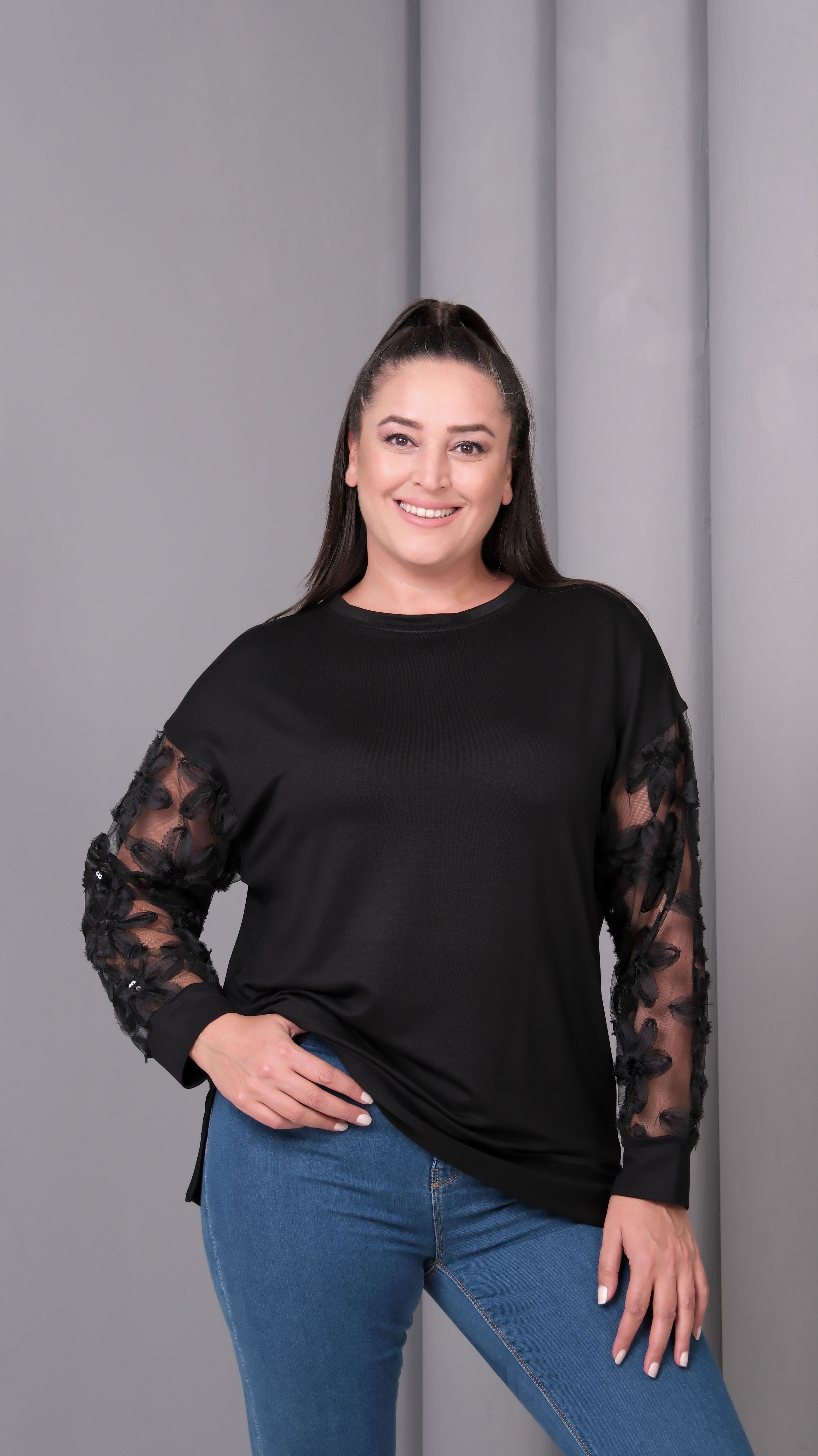 3924 Kolu Güpürlü Sweat
