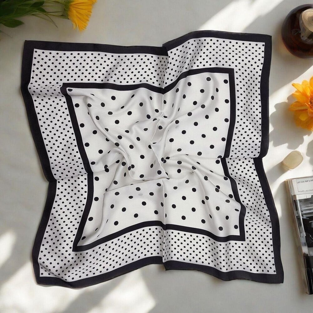70x70 FULAR PUANTİYE DESENLİ