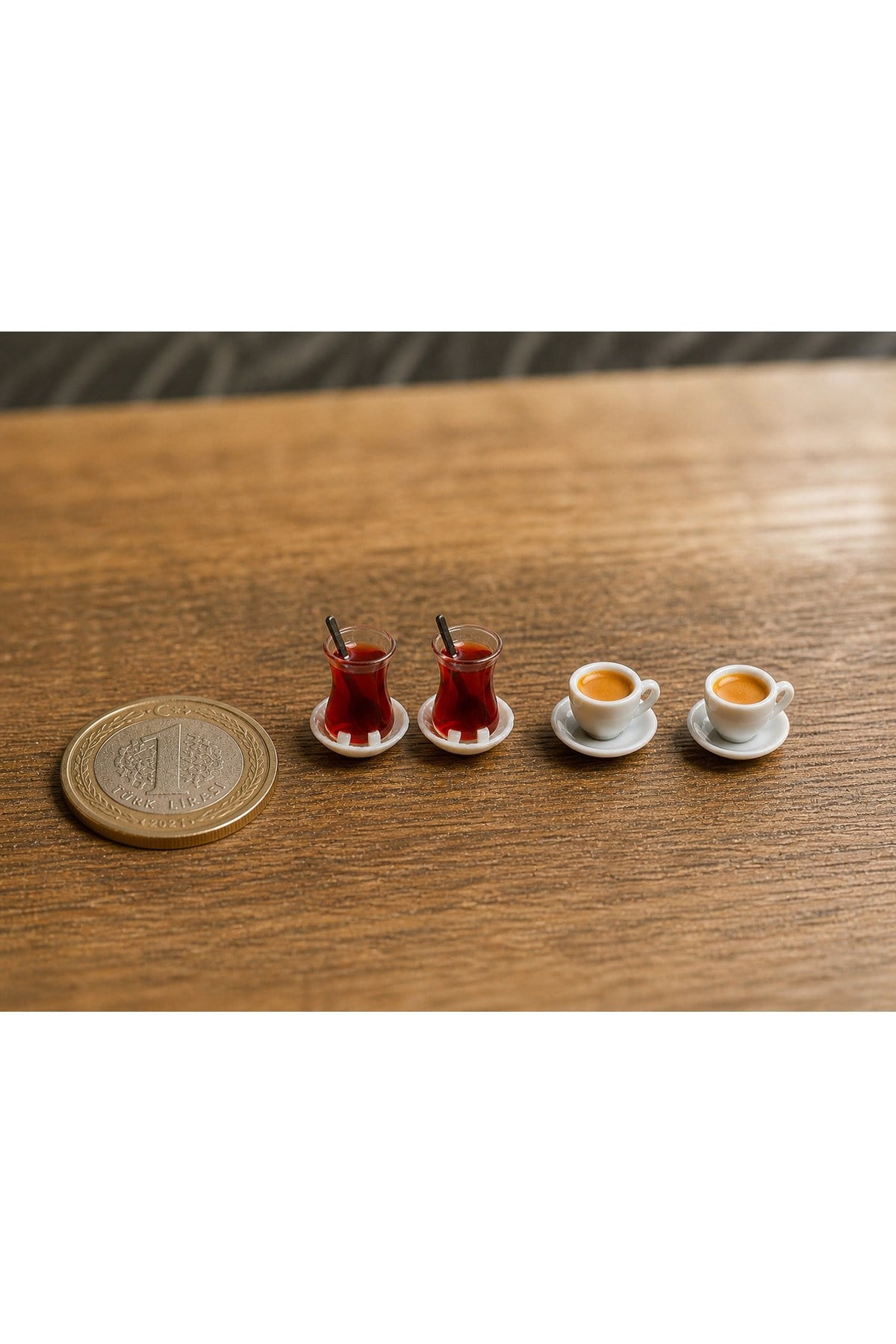 4'Lü 2 Çay 2 Kahve – Bebek Evi Mini Minyatür Aksesuar ve Diorama Dollhouse Telefon Süsü- Maket Çay ve Kahve Bardağı