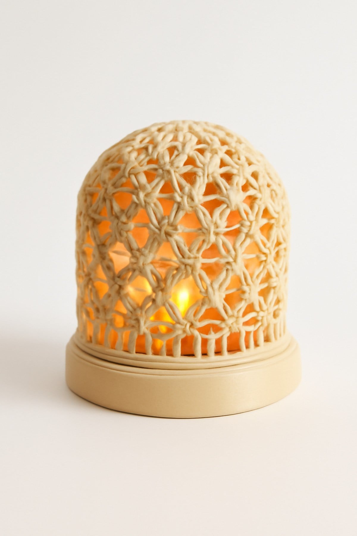 Dekoratif Aydınlatma Mumluk Dokuma Kubbe Mumluk Plastiktir. Tea Light Mum Dahildir.